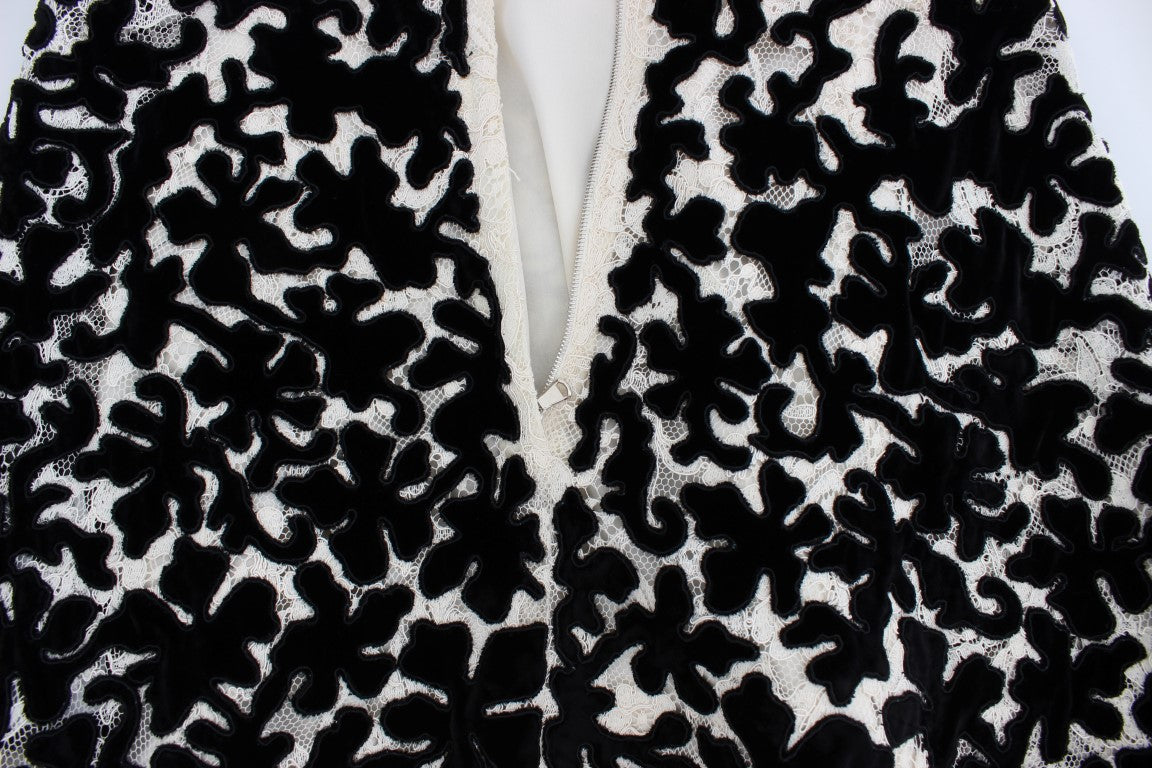 Floral Lace Maxi DressModelFloral