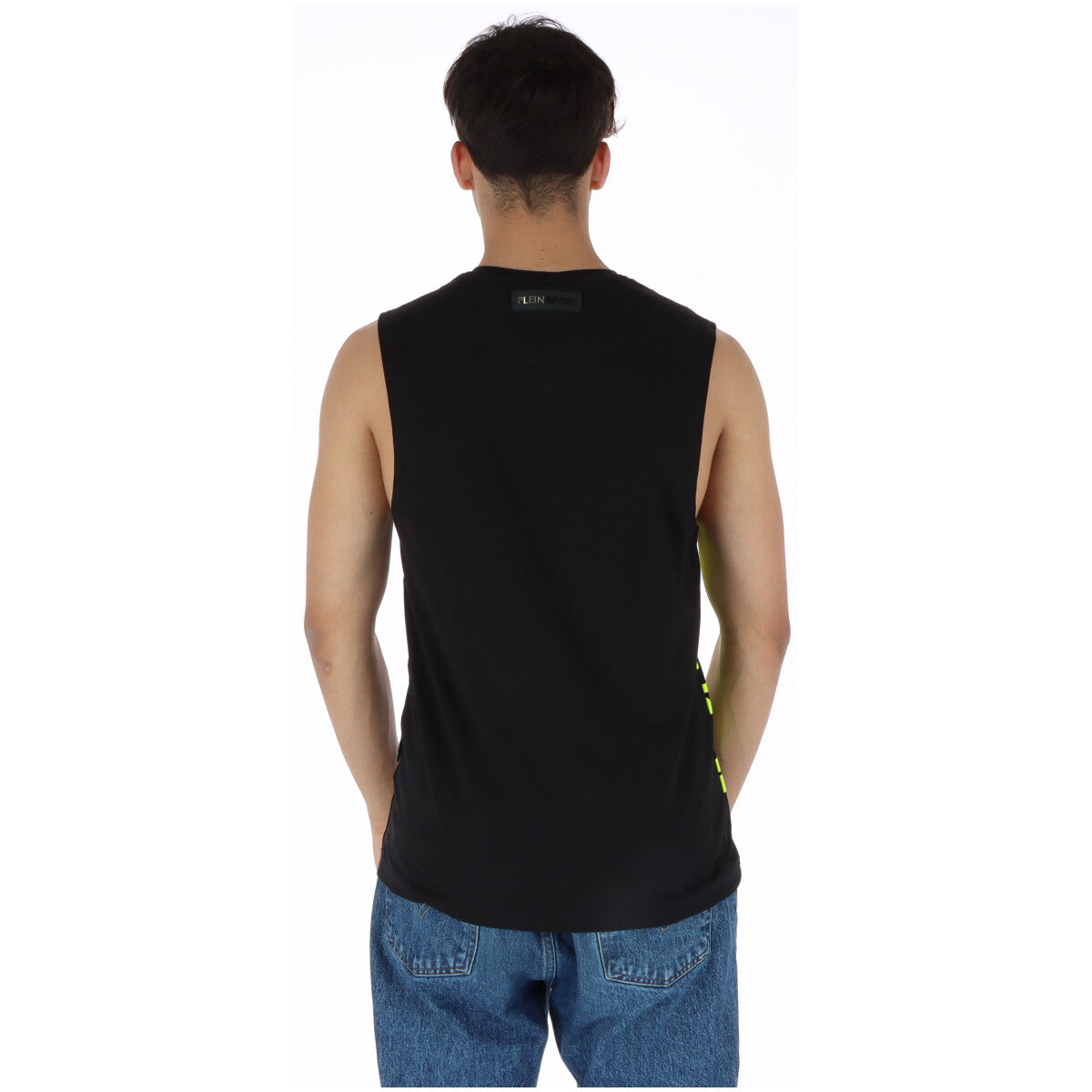 155077212.jpg