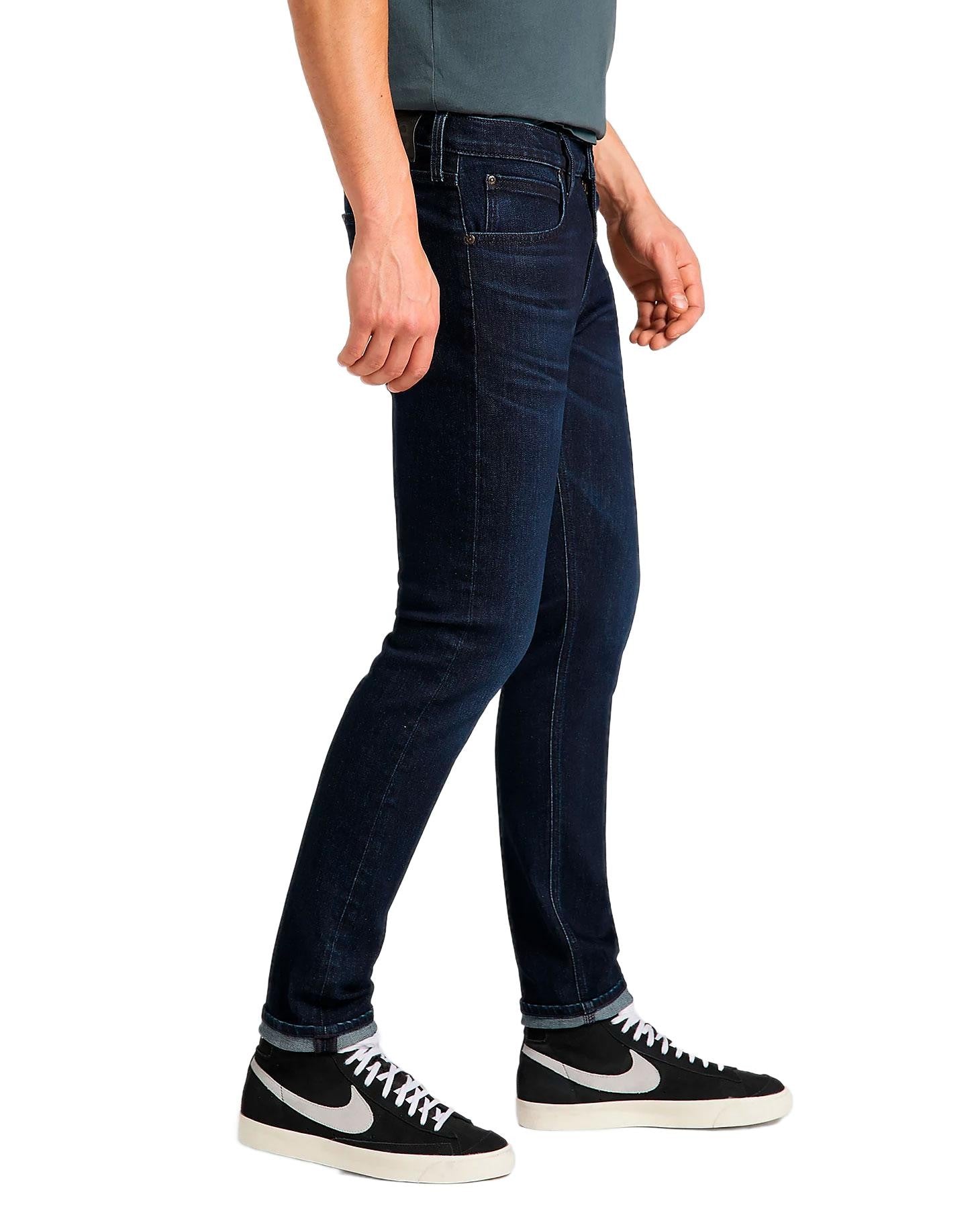 155339240.jpg