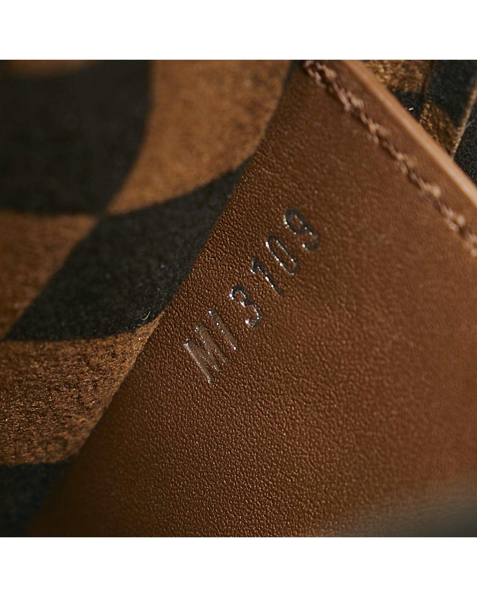 163888356.jpg