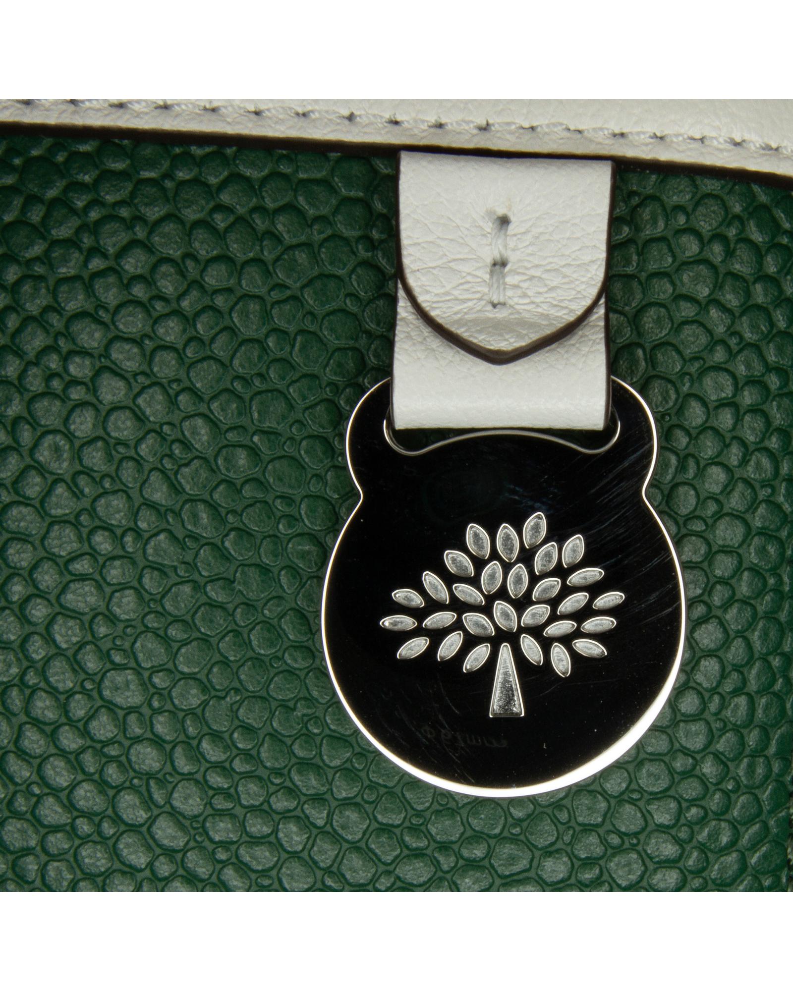 169618174.jpg