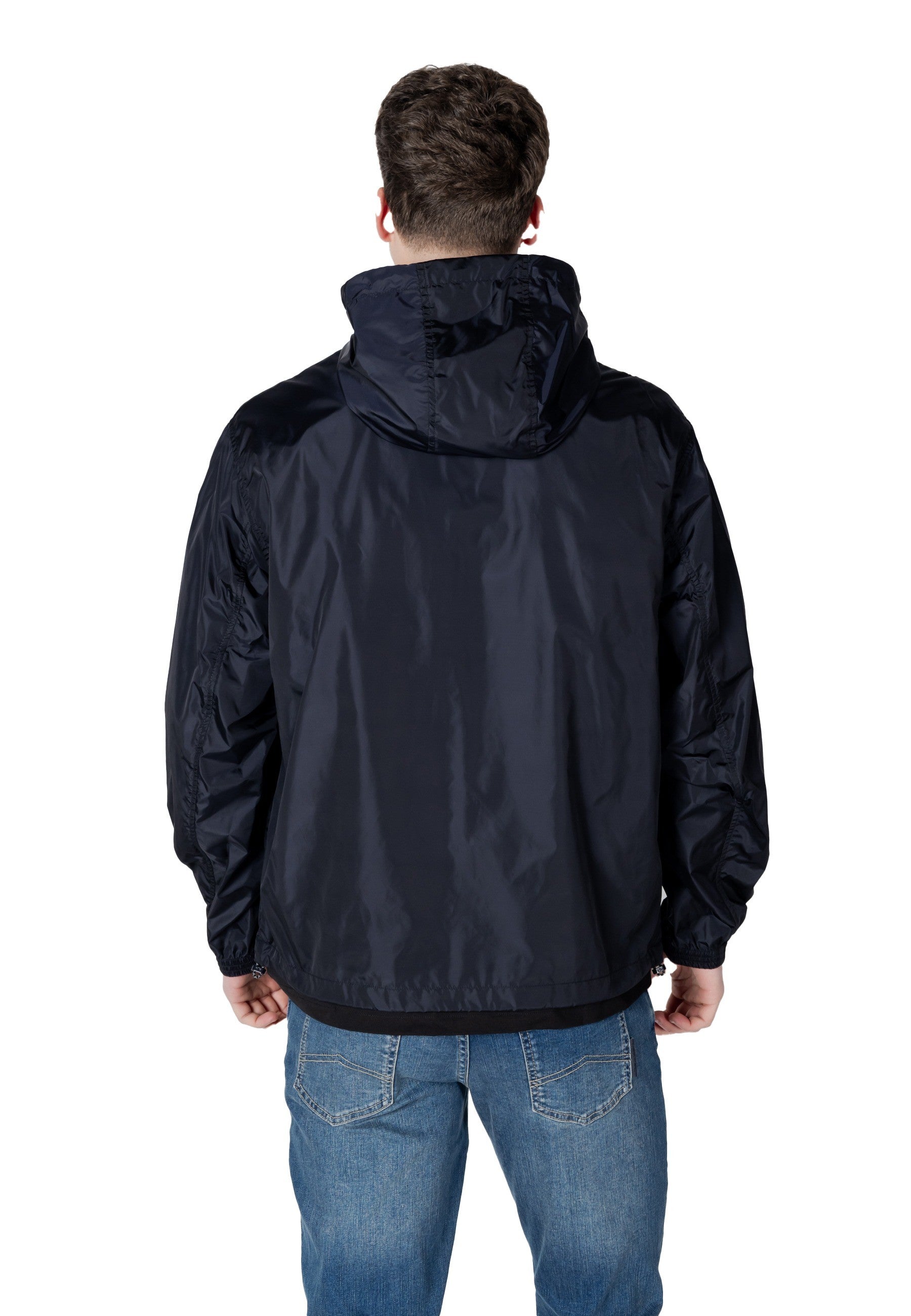 200203708.jpg