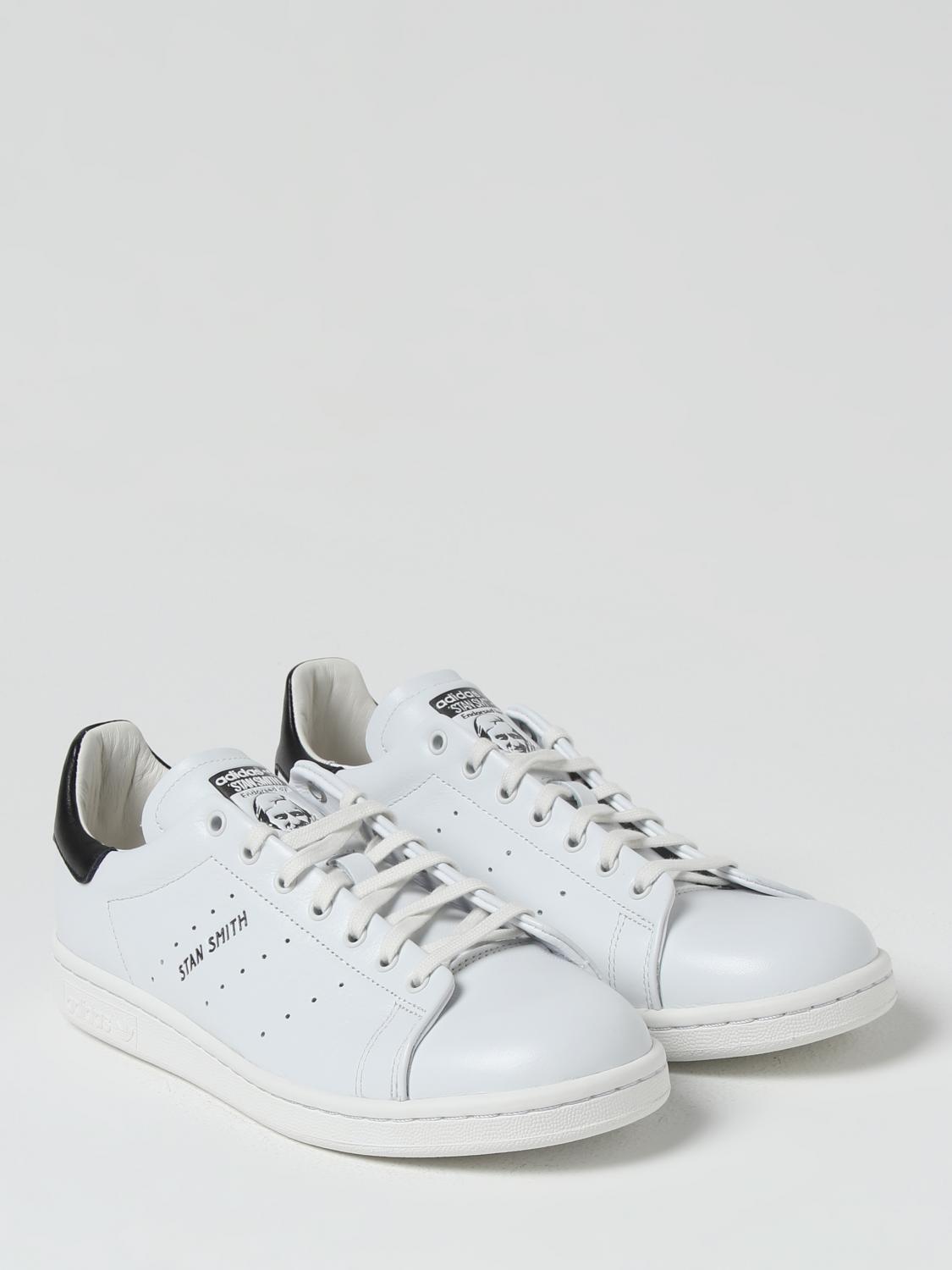Stan Smith Leather Sneaker
