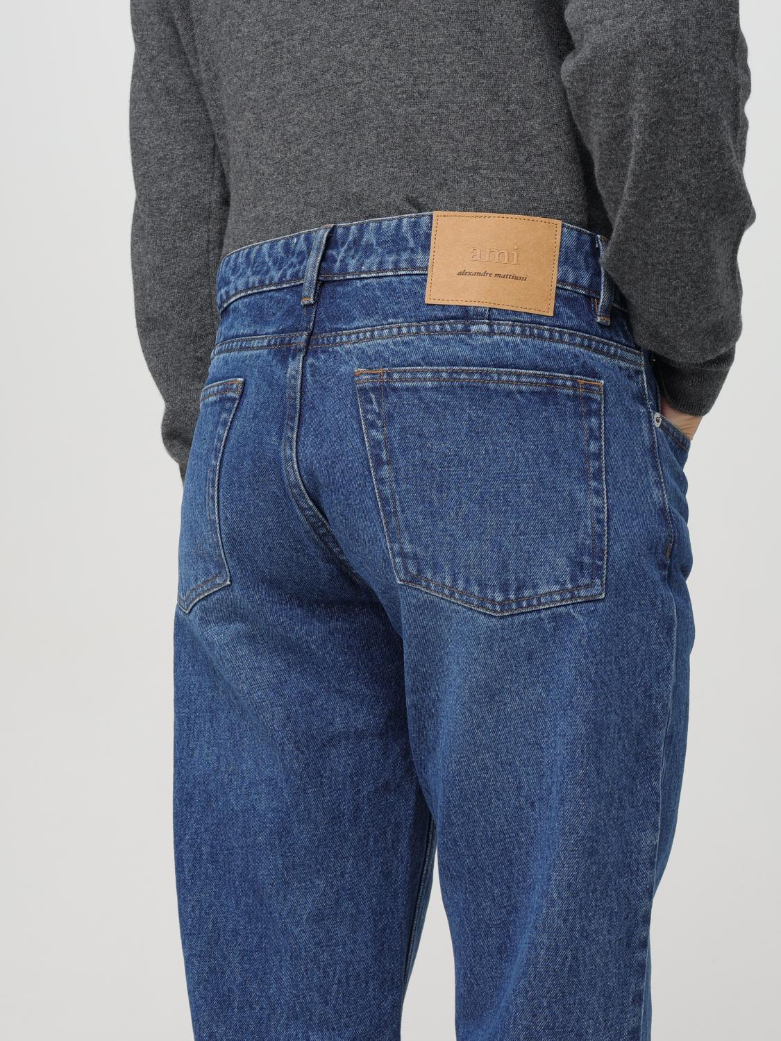 Relaxed Fit Jeans