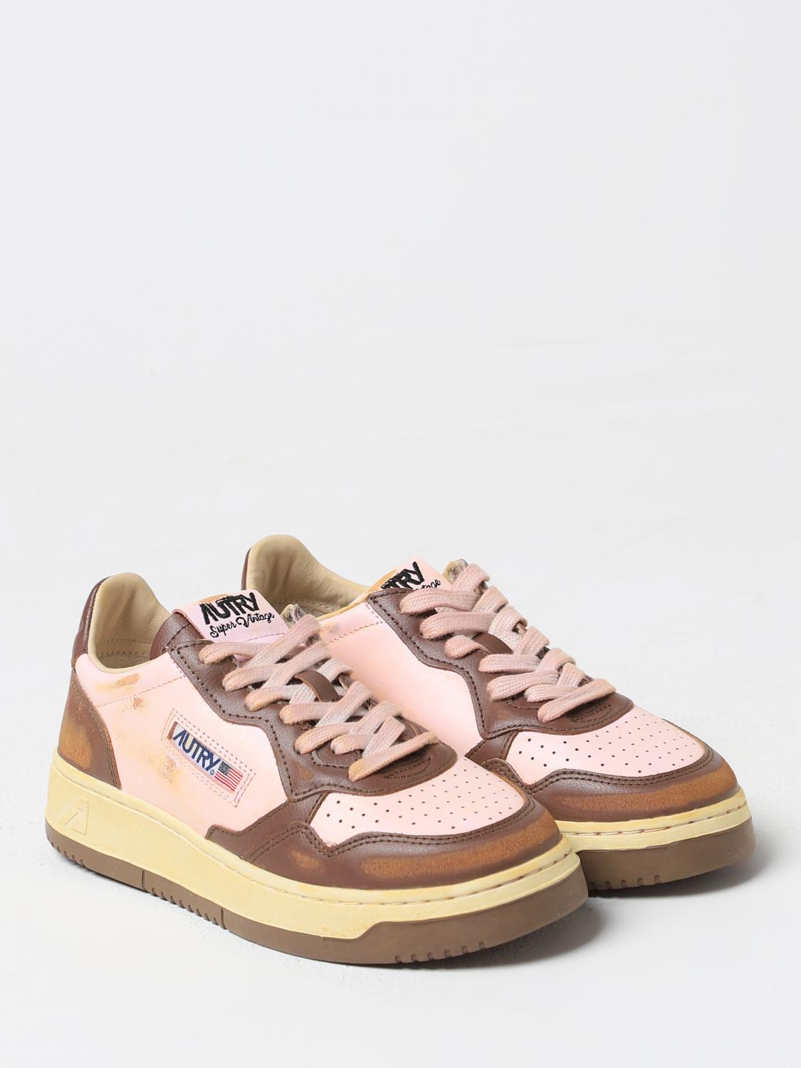 Medalist Vintage LowTop Sneakers