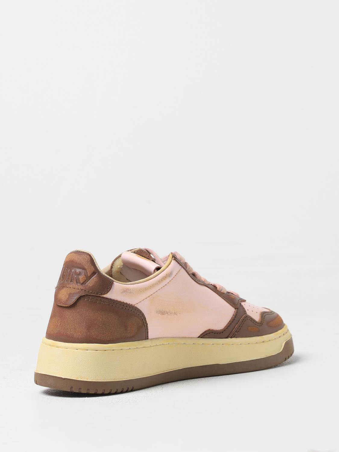 Medalist Vintage LowTop Sneakers