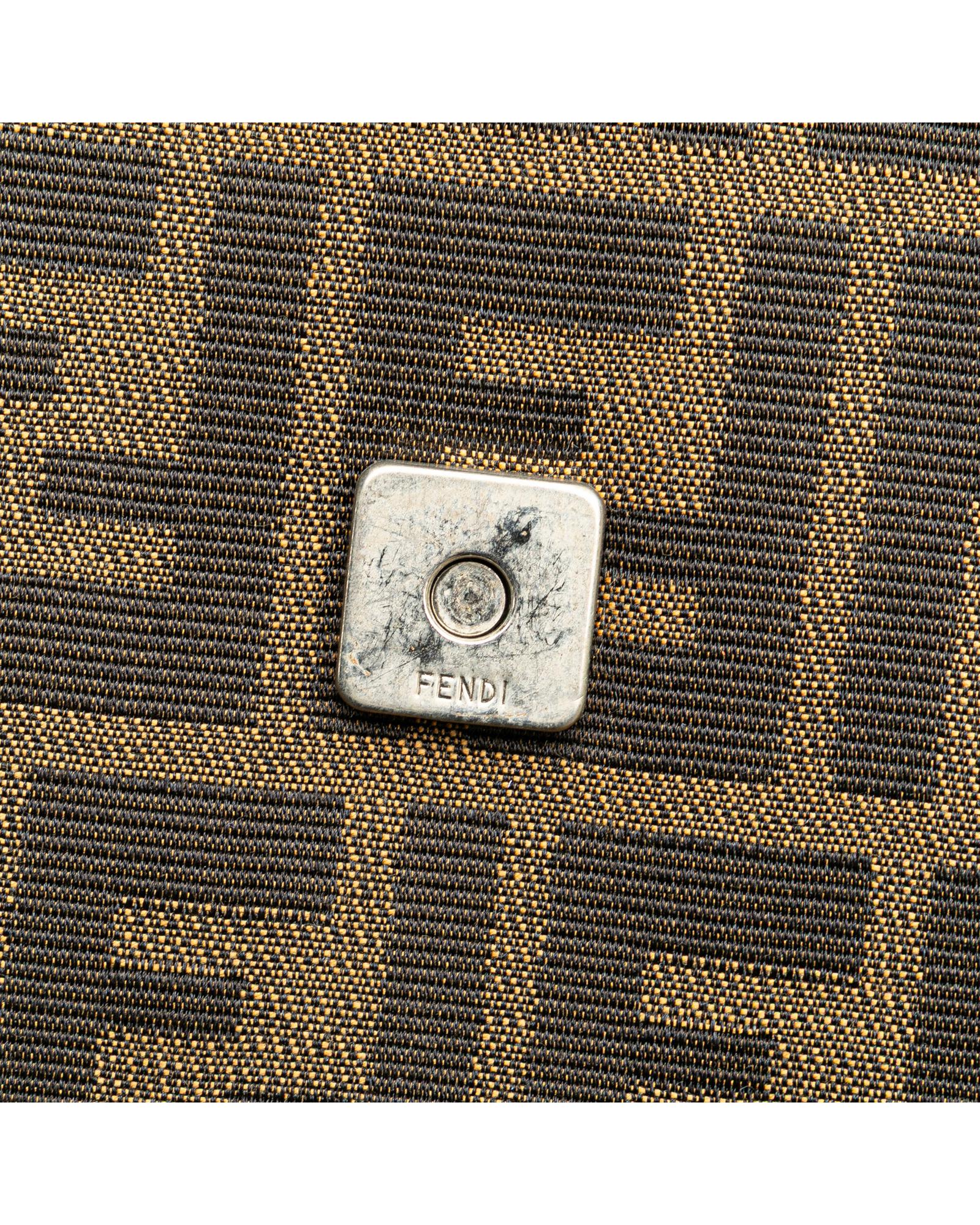 208268475.jpg