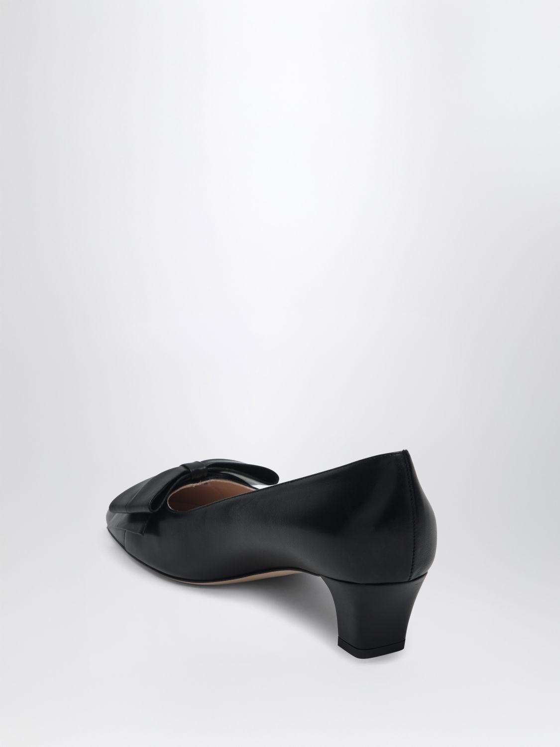Leather Bow Pumps Low Heel