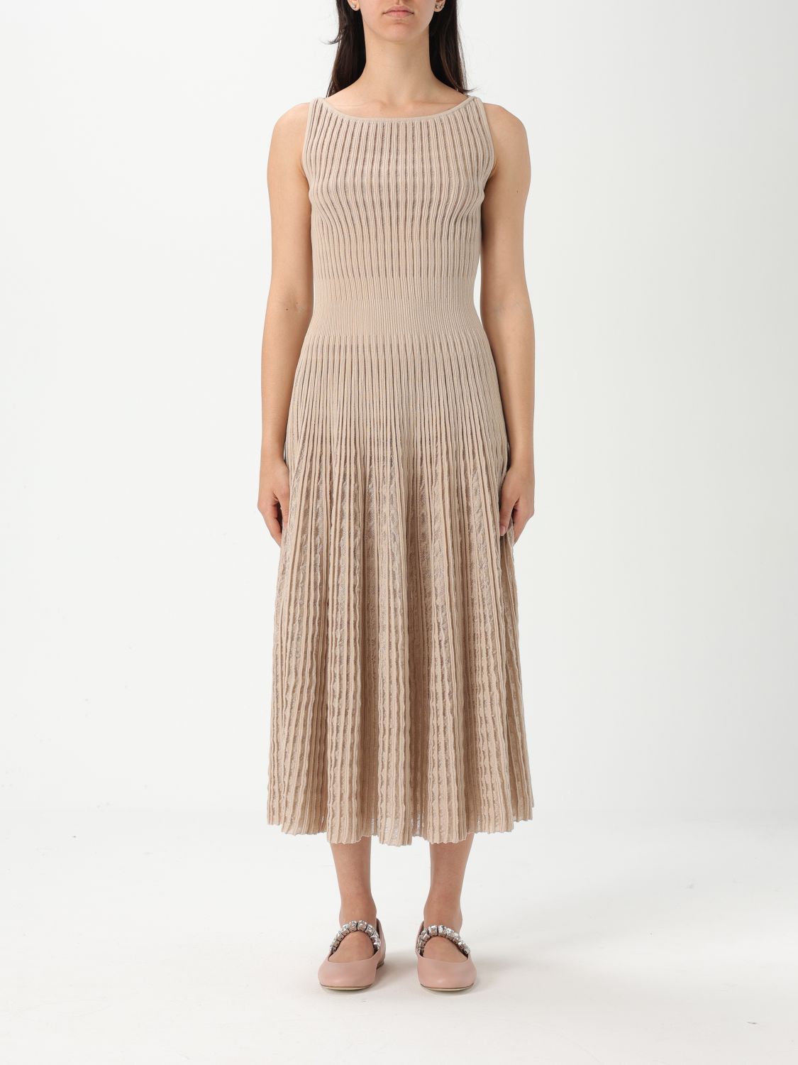 Elegant Knit Dress with Flared Hem