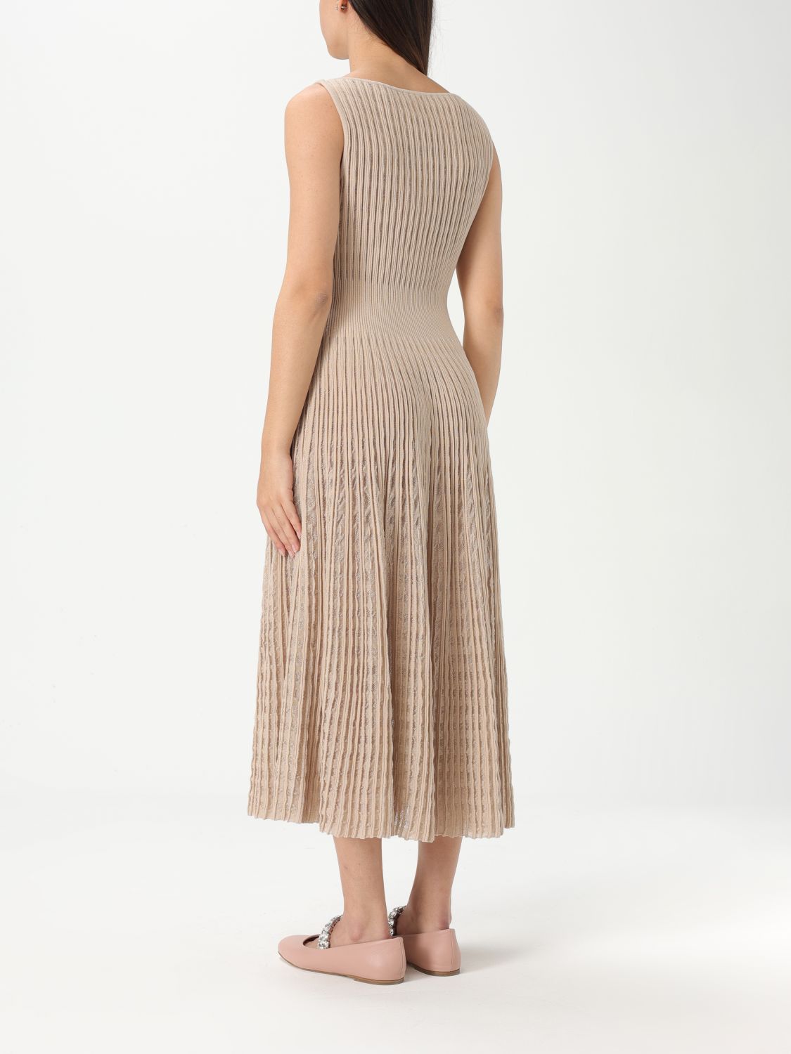 Elegant Knit Dress with Flared Hem
