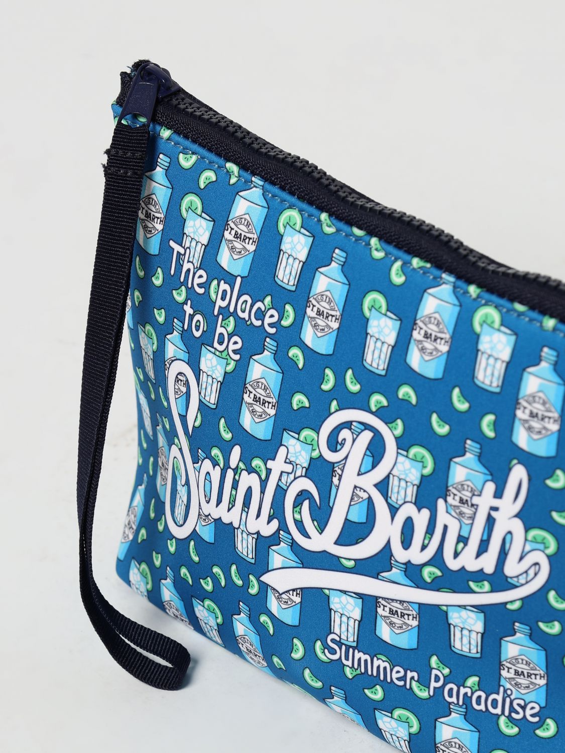 Elegant Quilted Shoulder Bag with Chain Strap