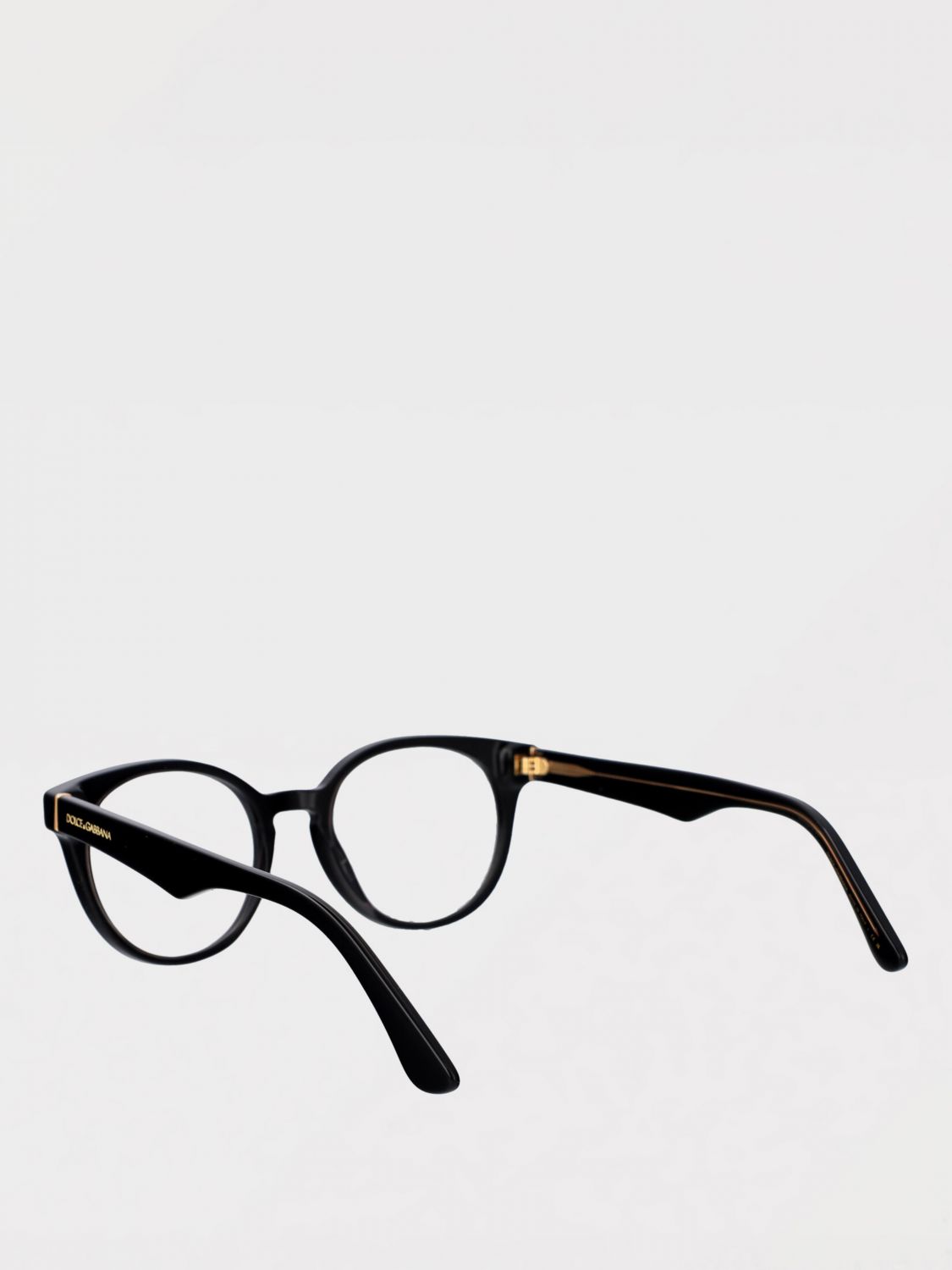 Optical Frames with Sleek Design
