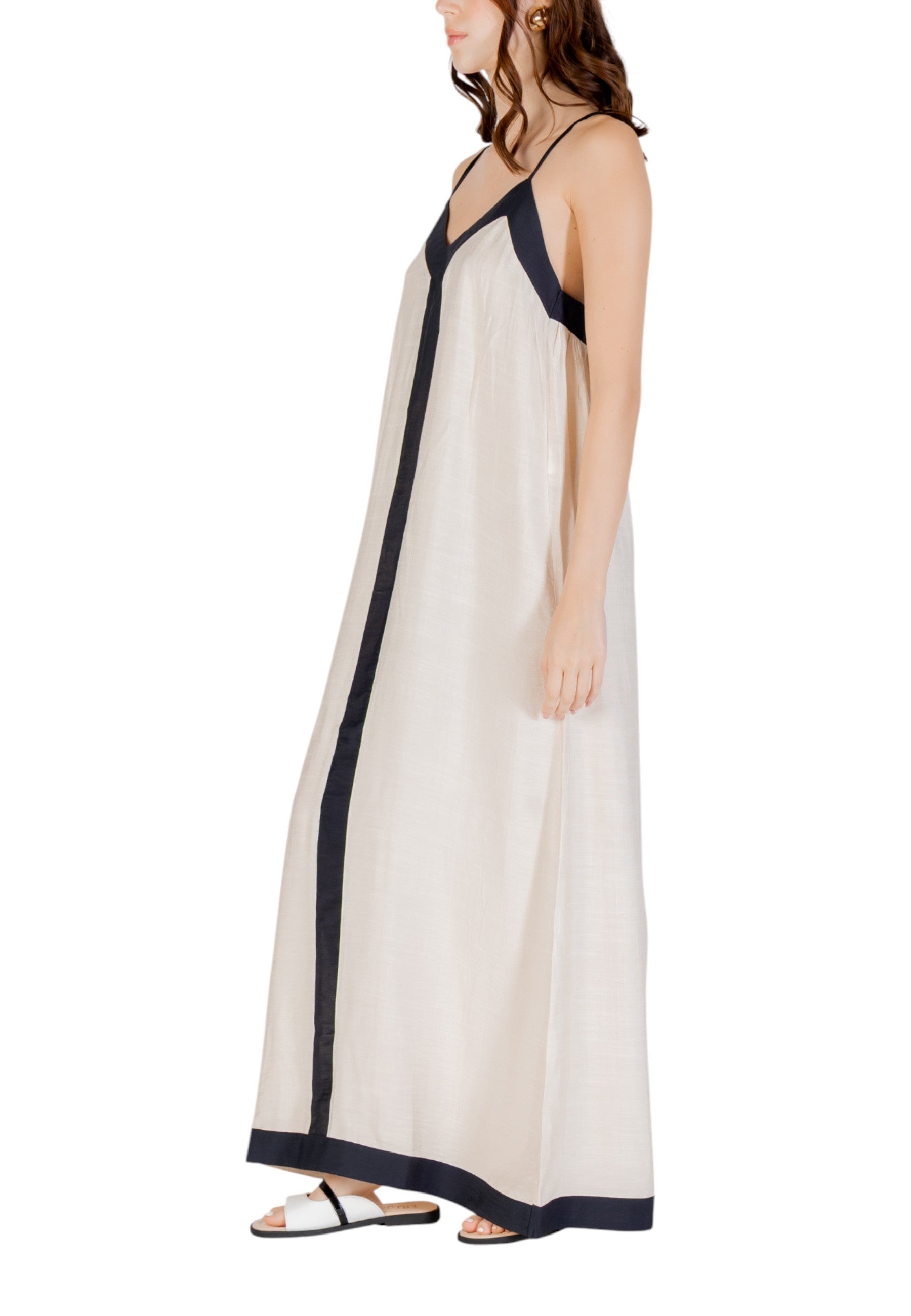 Maxi Dress Contrast Trim