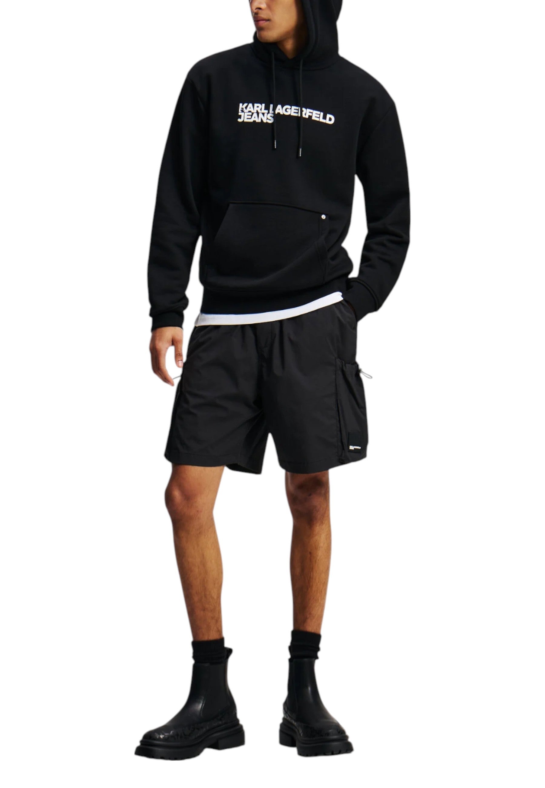 235951341.jpg