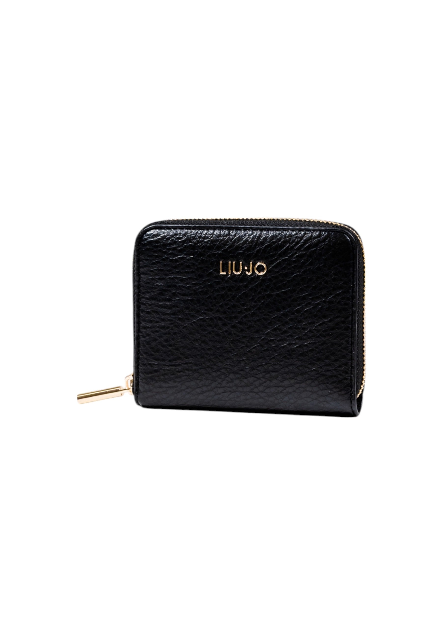 235951514.jpg