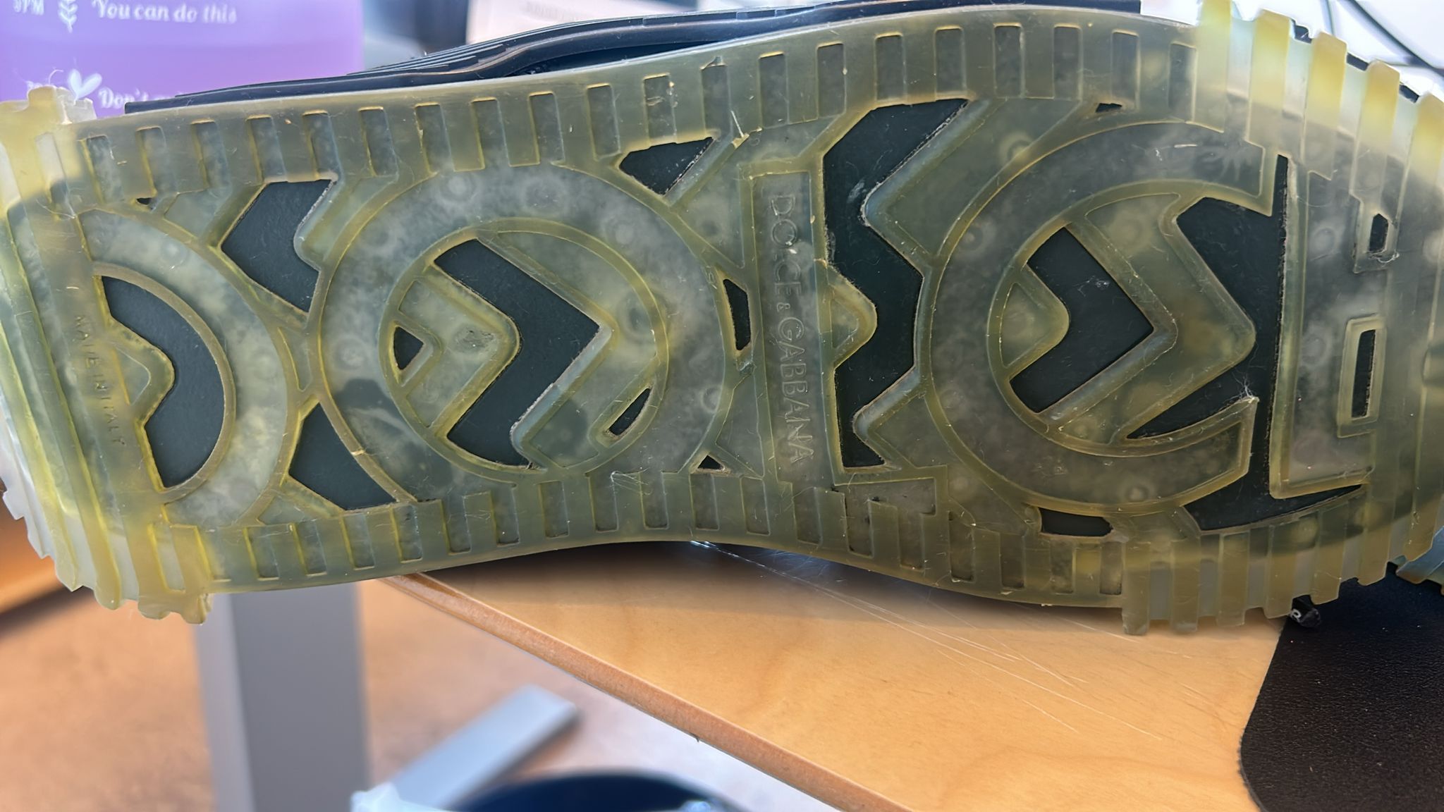 246497219.jpg