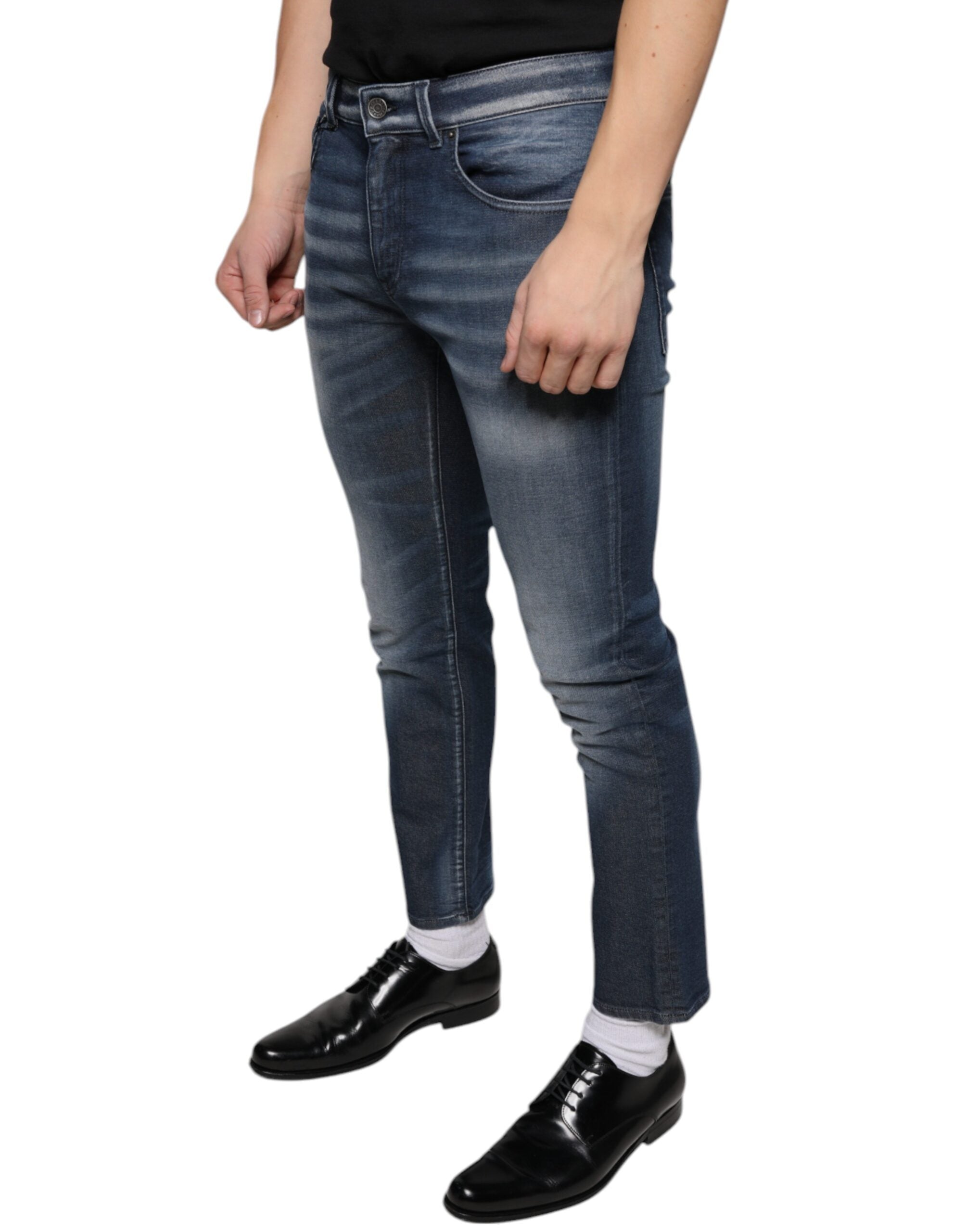 293026984.jpg