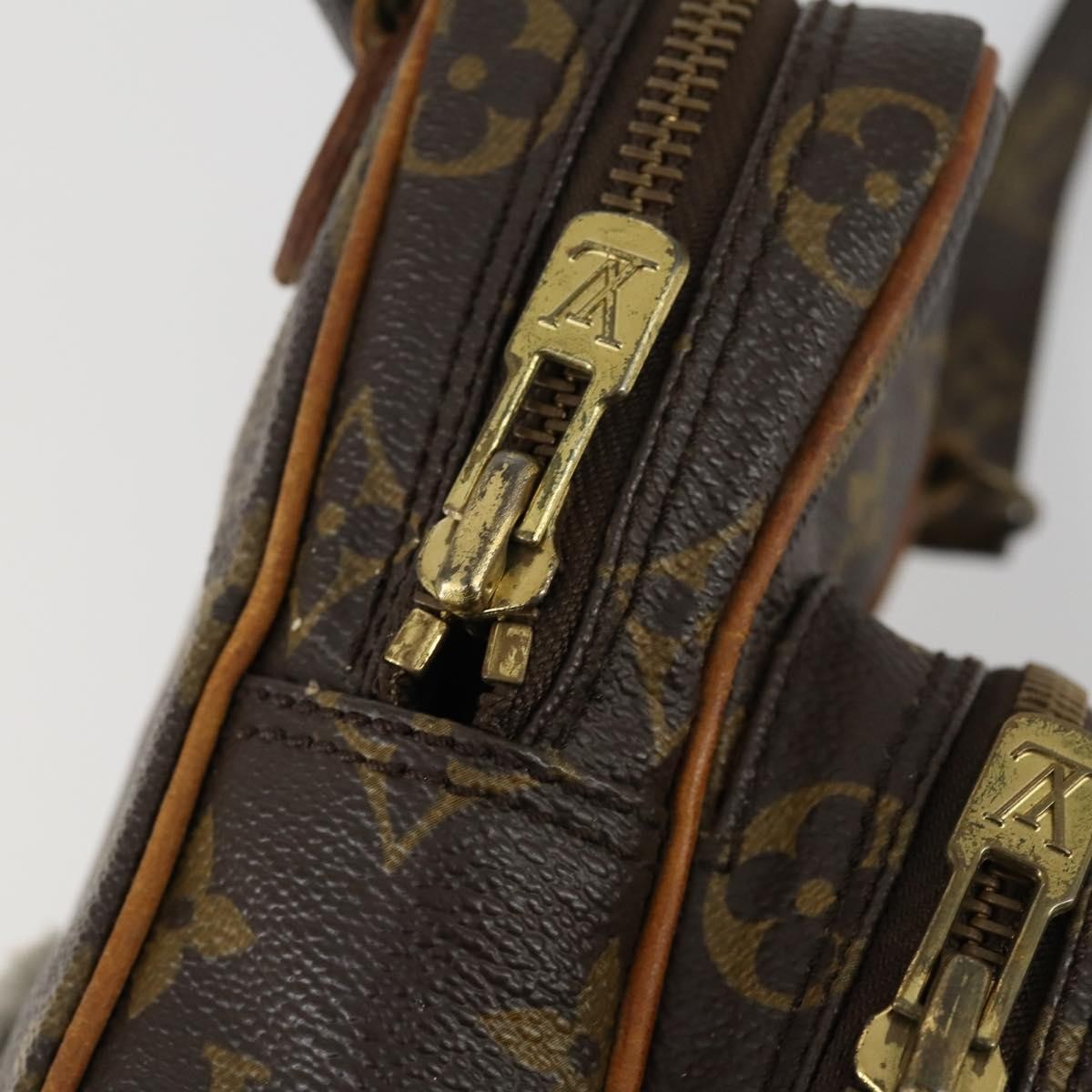 293229980.jpg