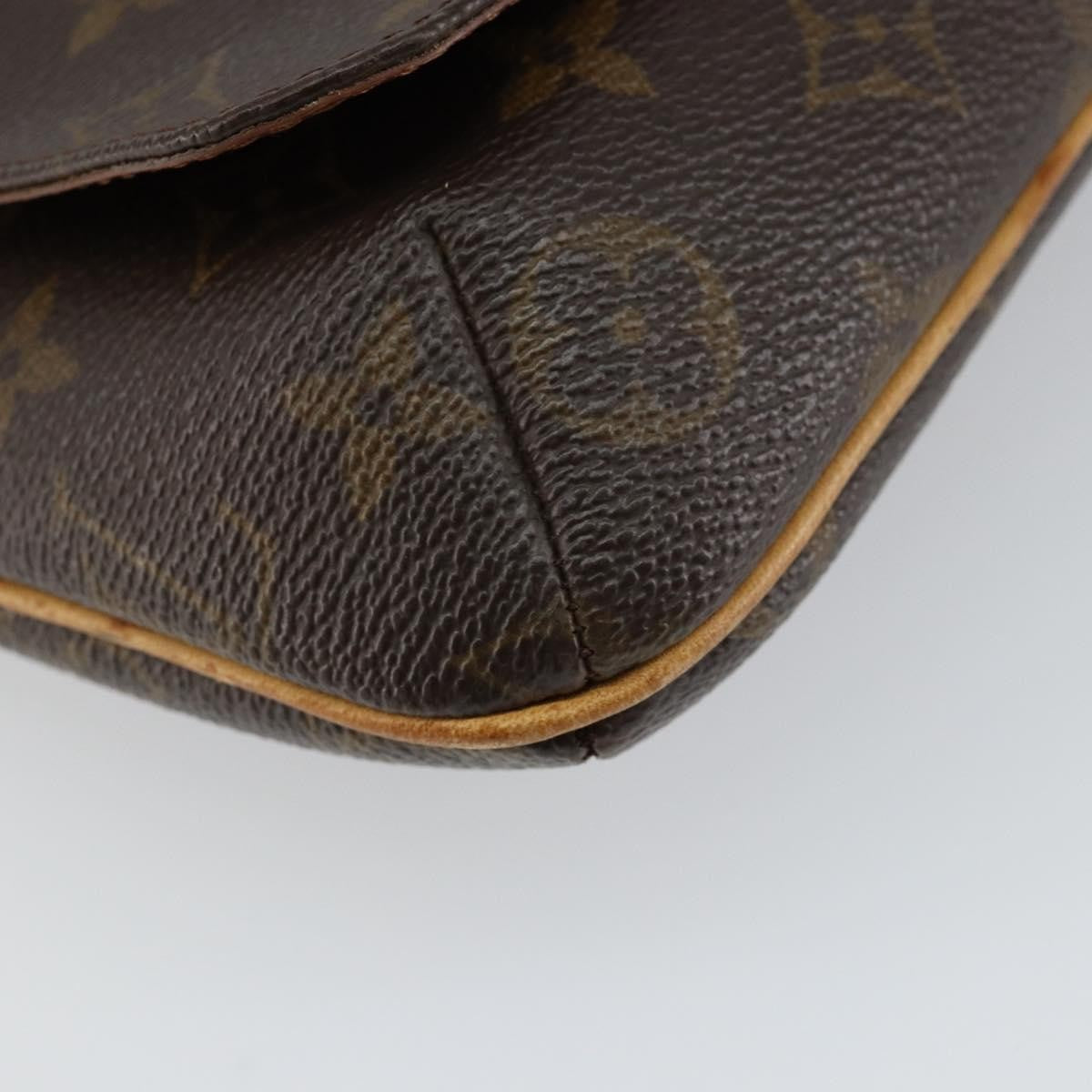 293243130.jpg