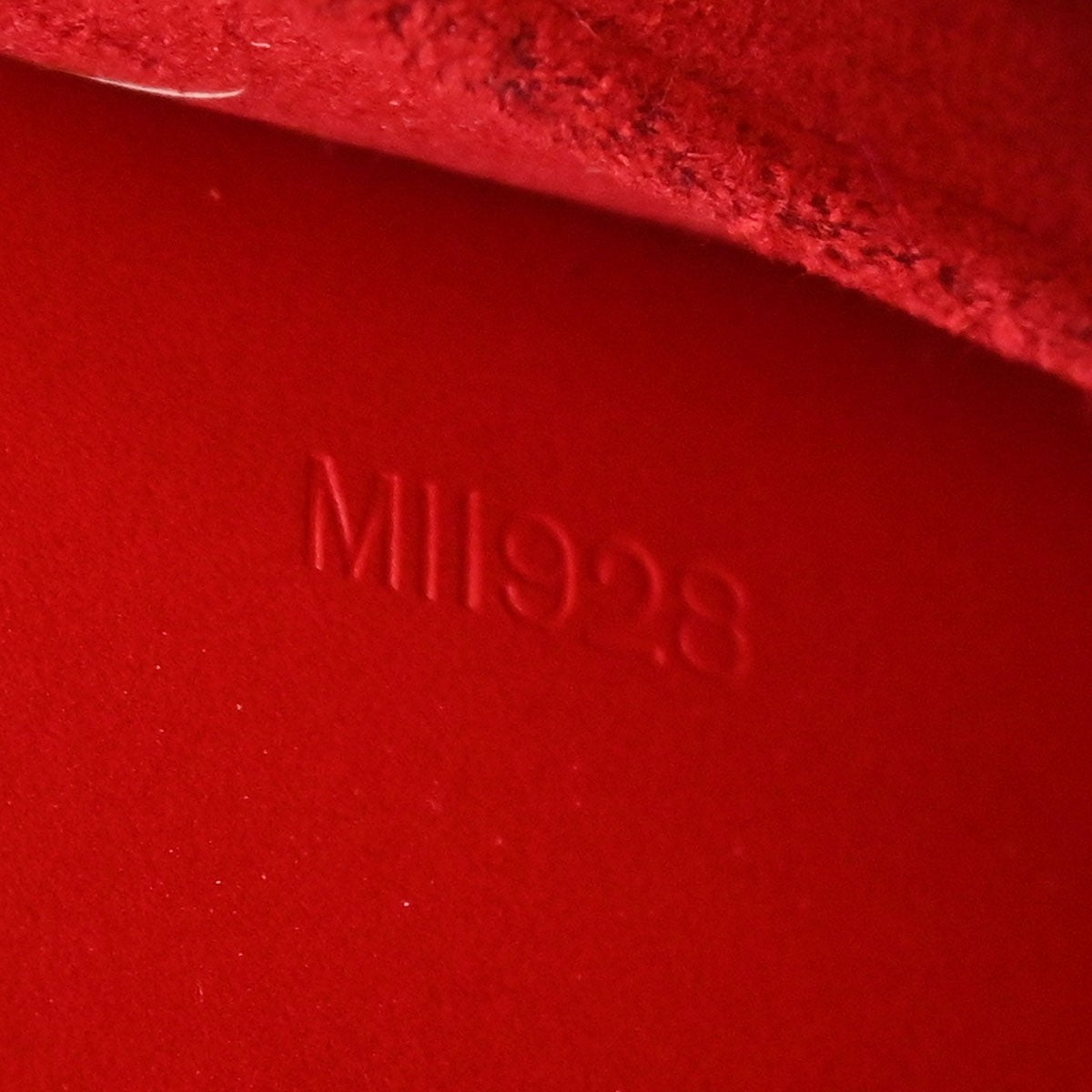 293245243.jpg