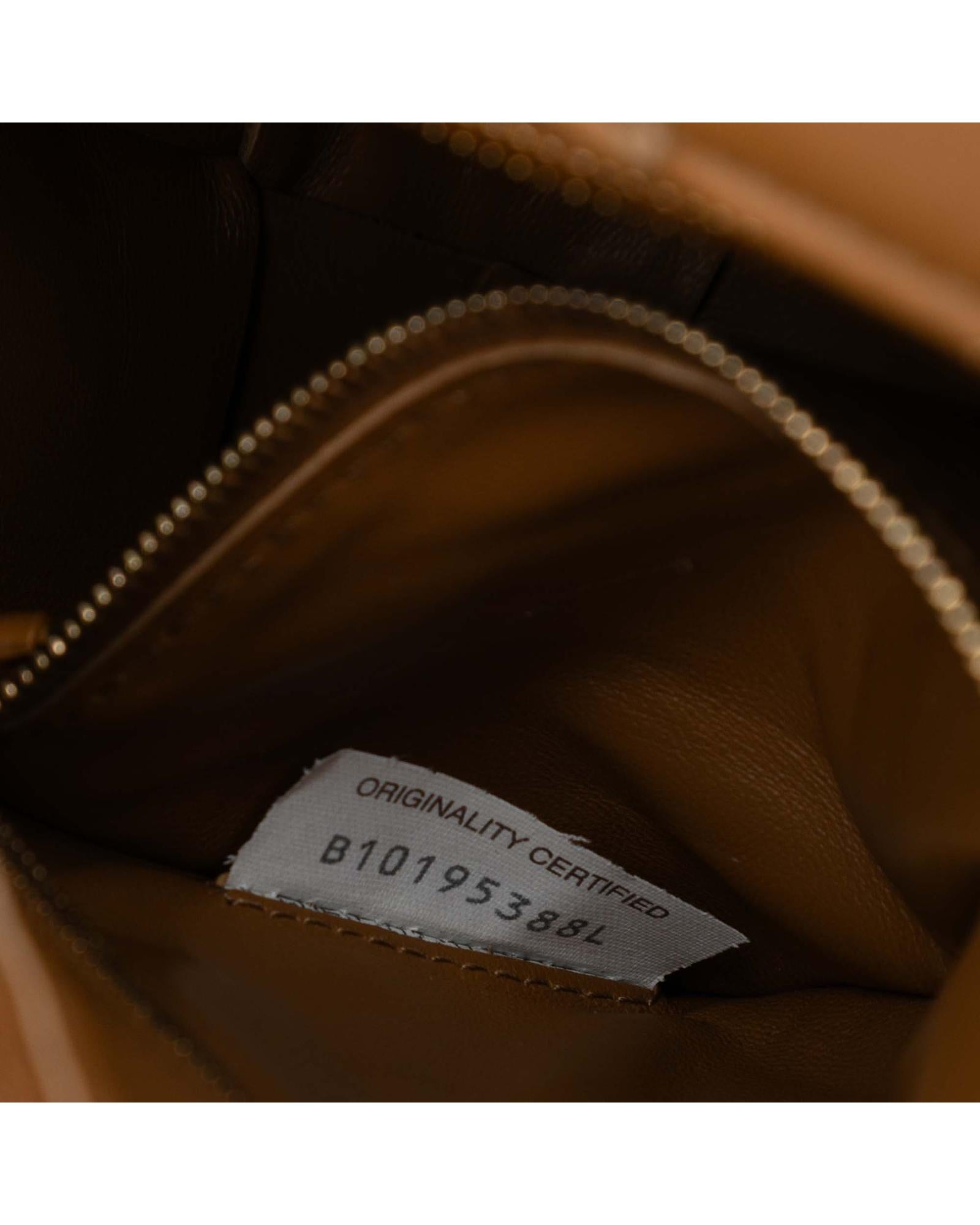 293377875.jpg