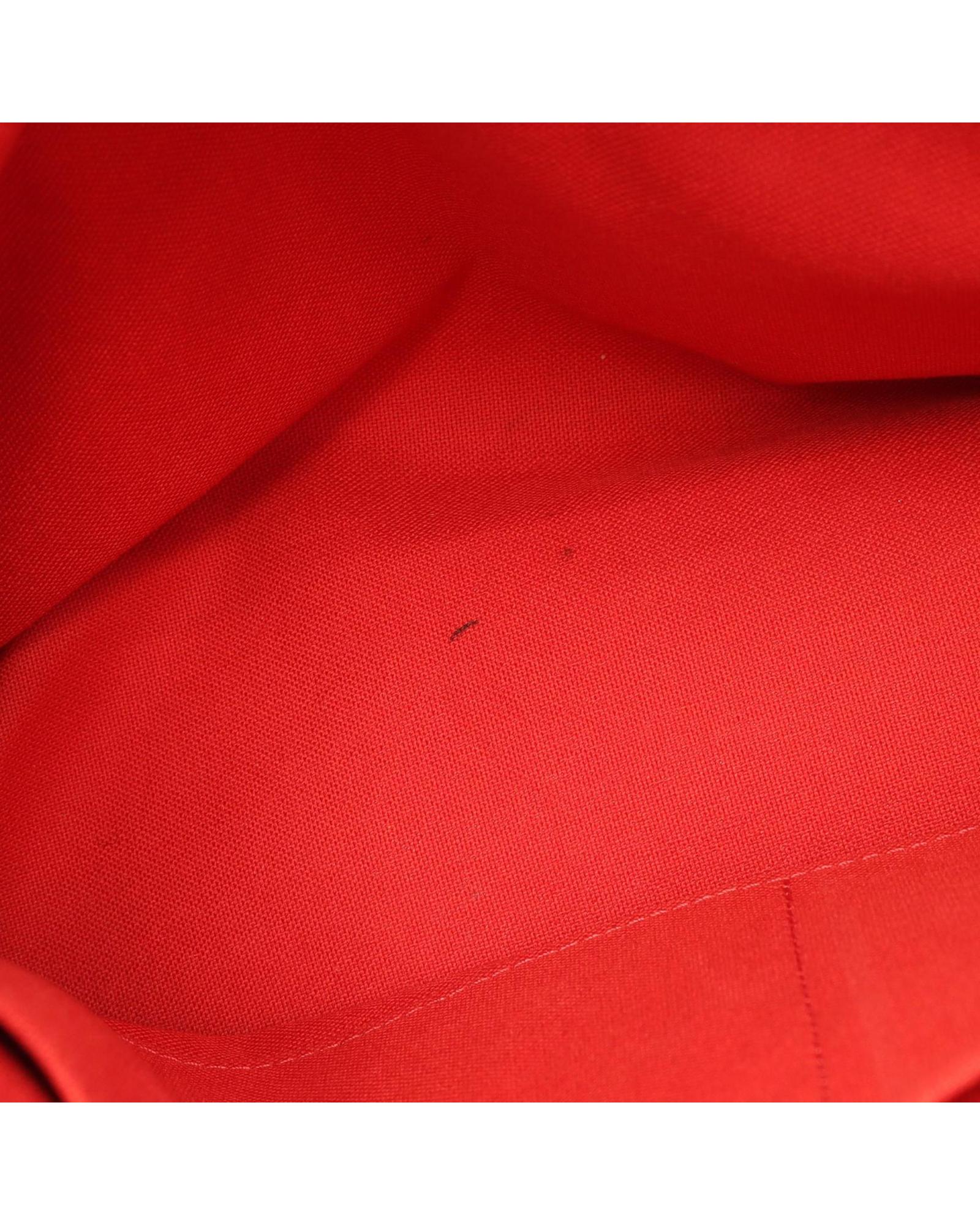 293380287.jpg