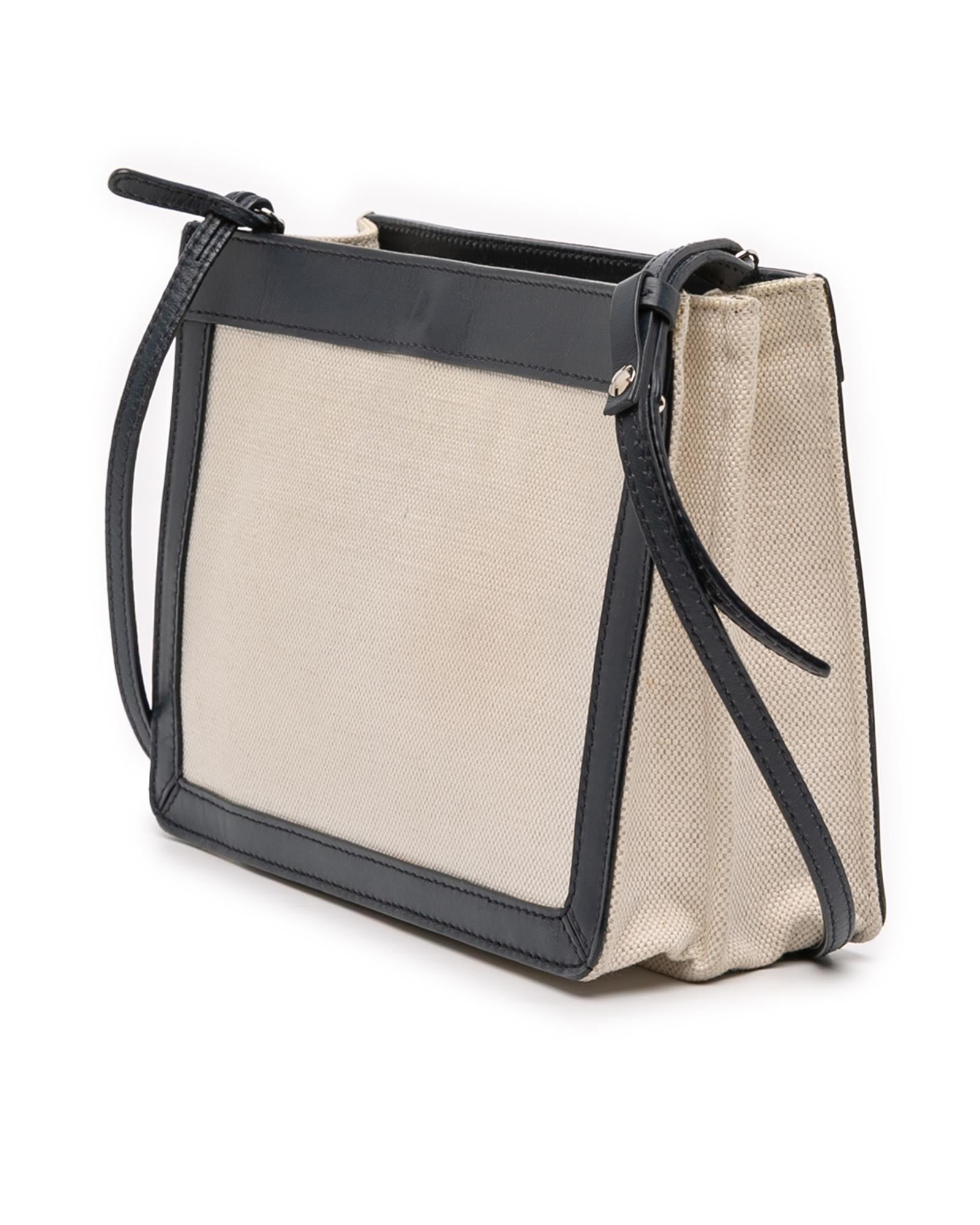 293388154.jpg