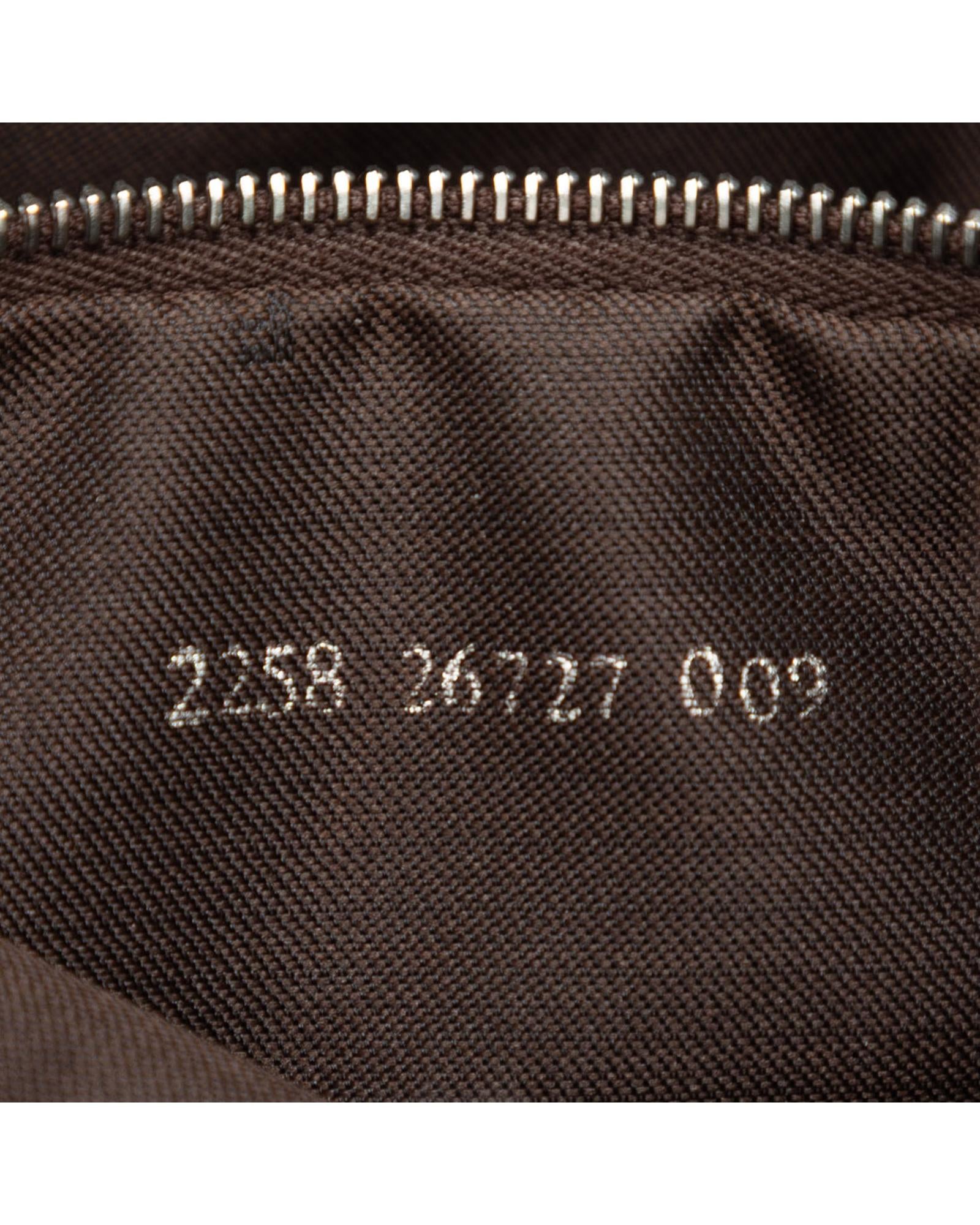 293390972.jpg