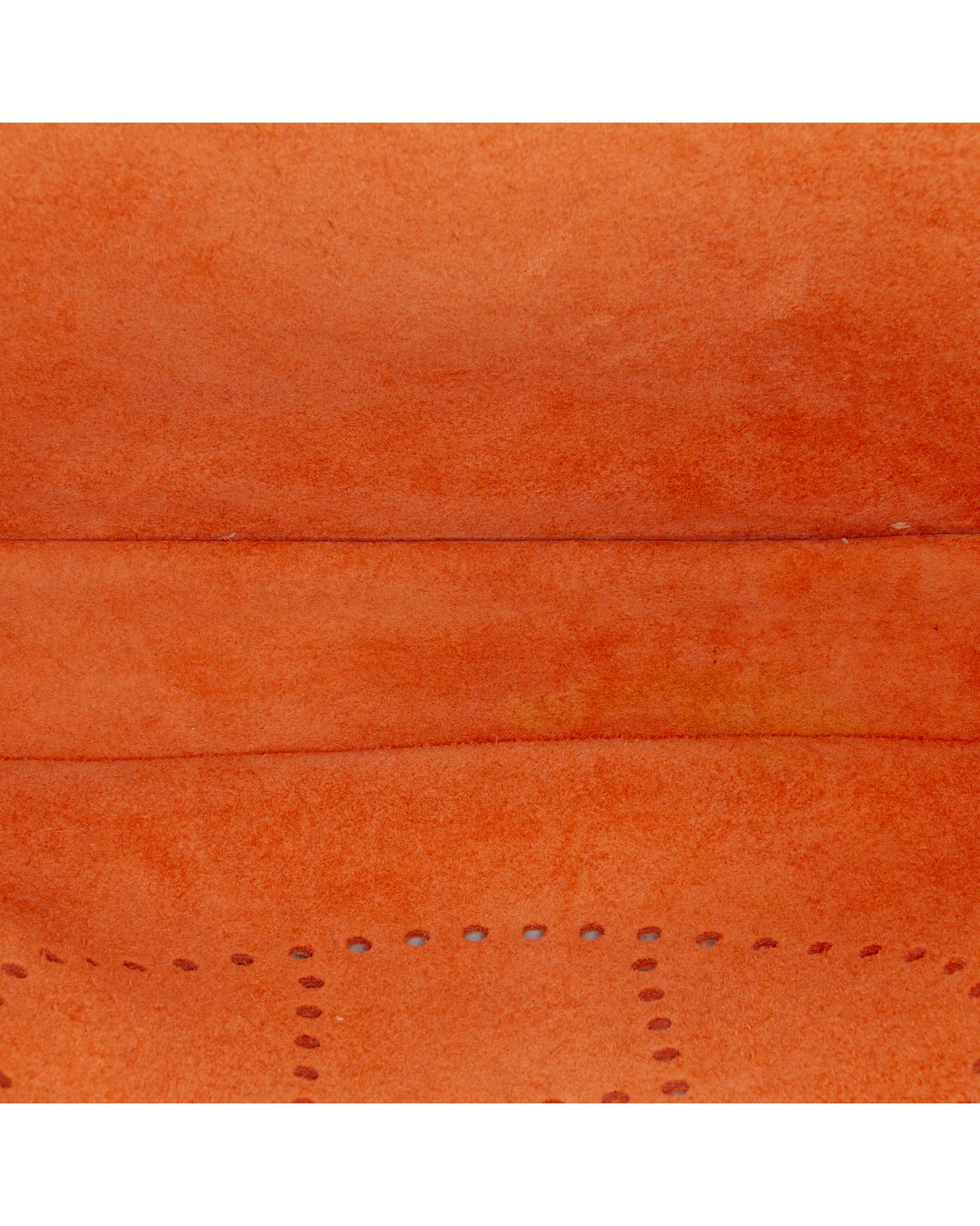 293393130.jpg
