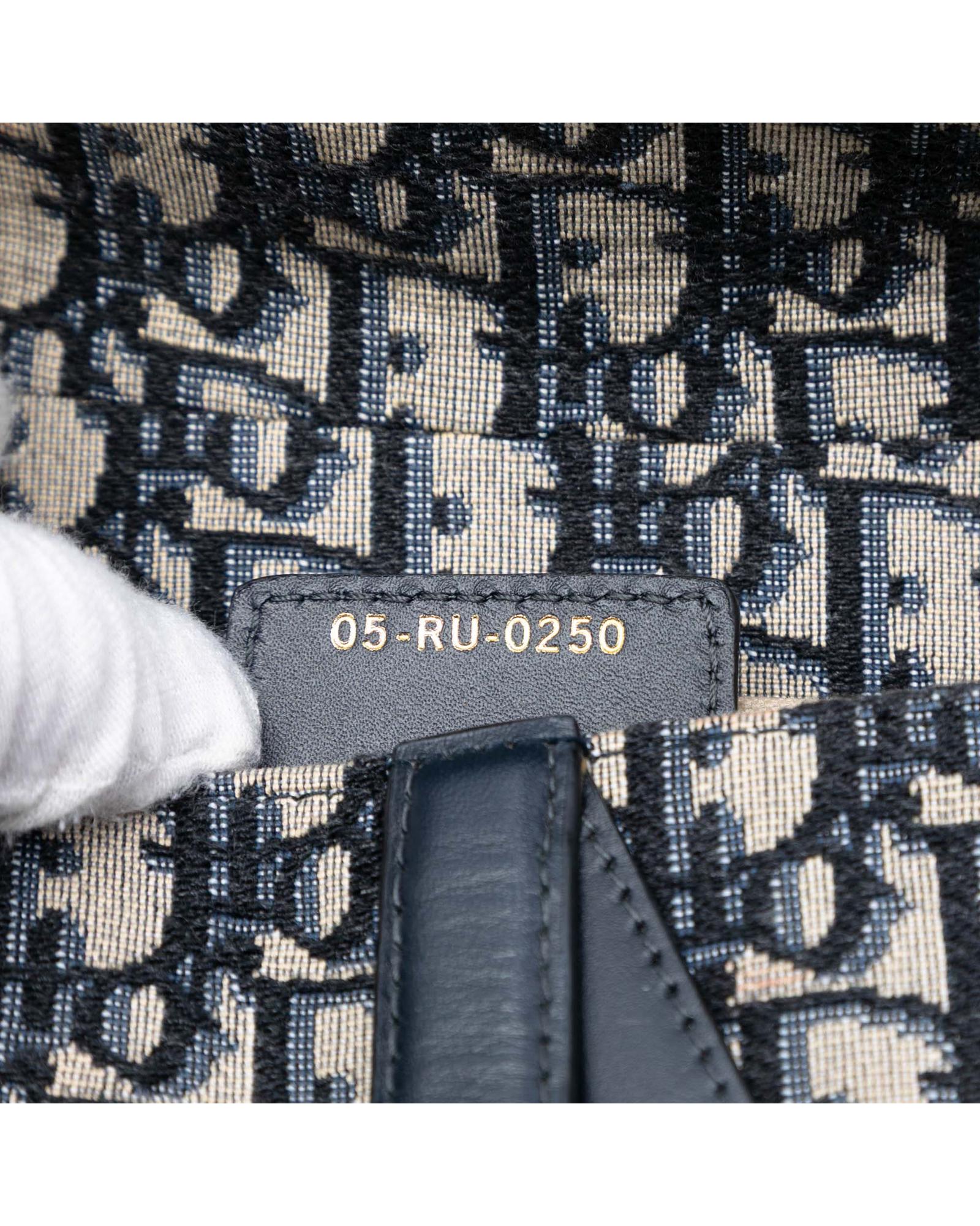 293410242.jpg