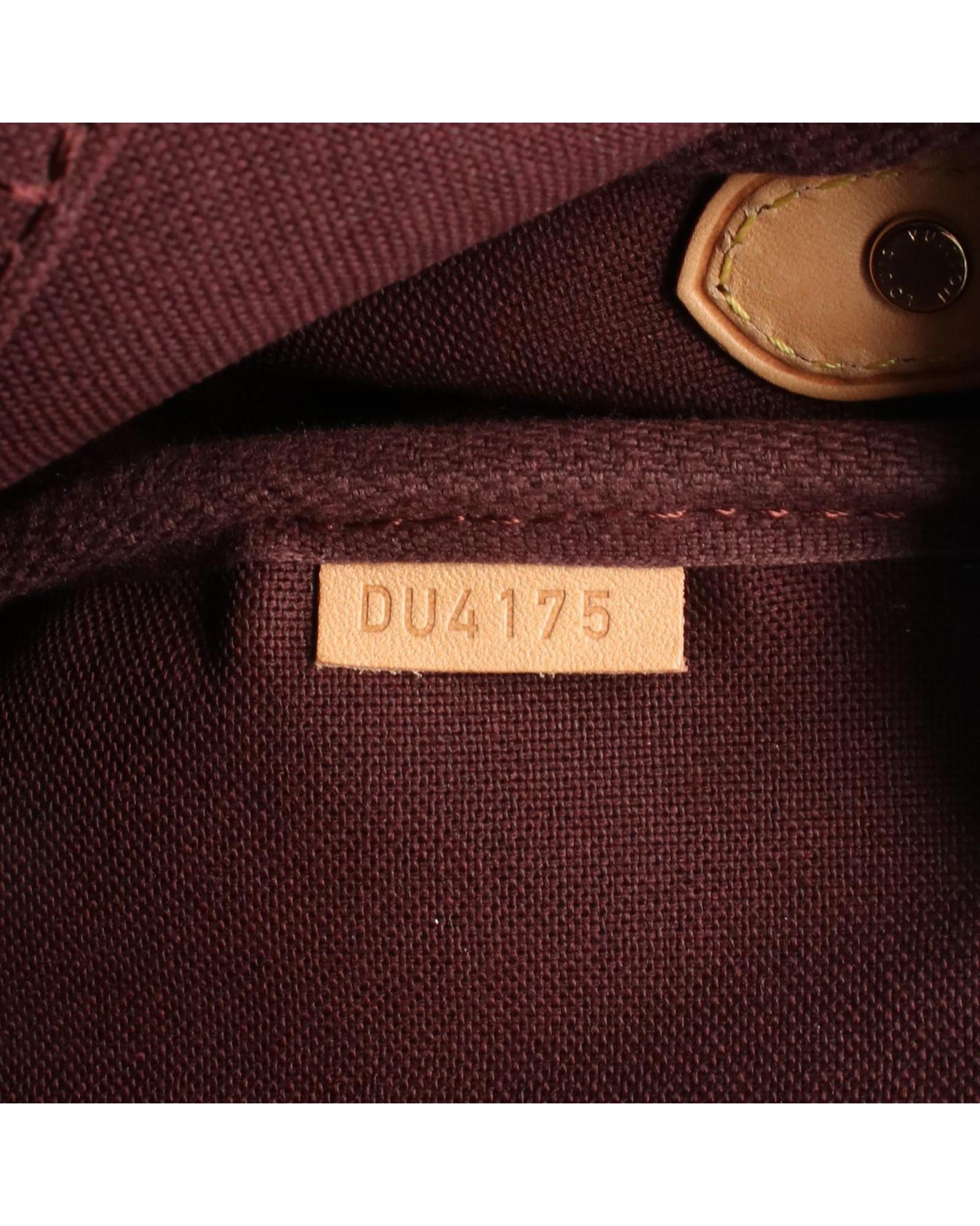 293423327.jpg