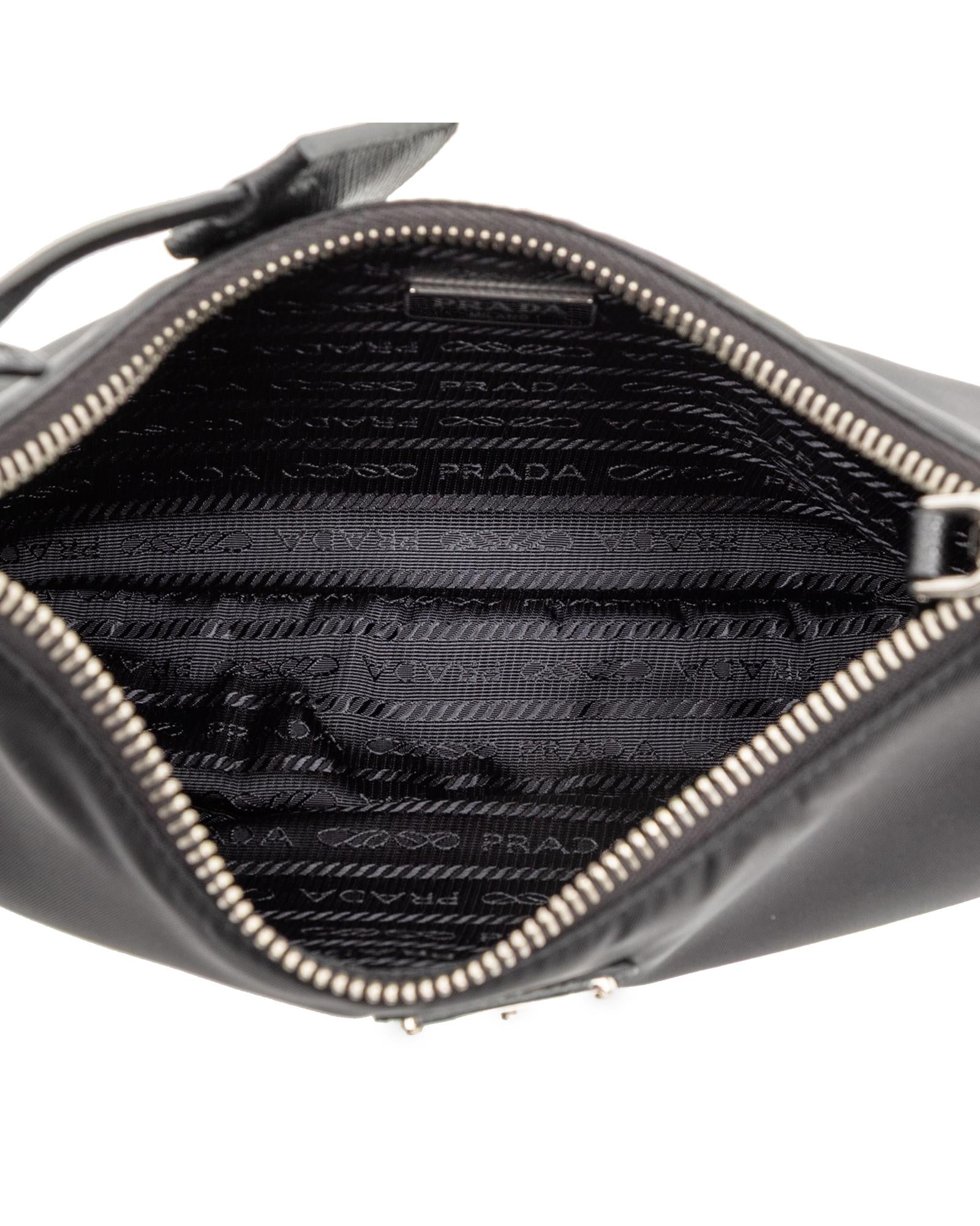 293423685.jpg