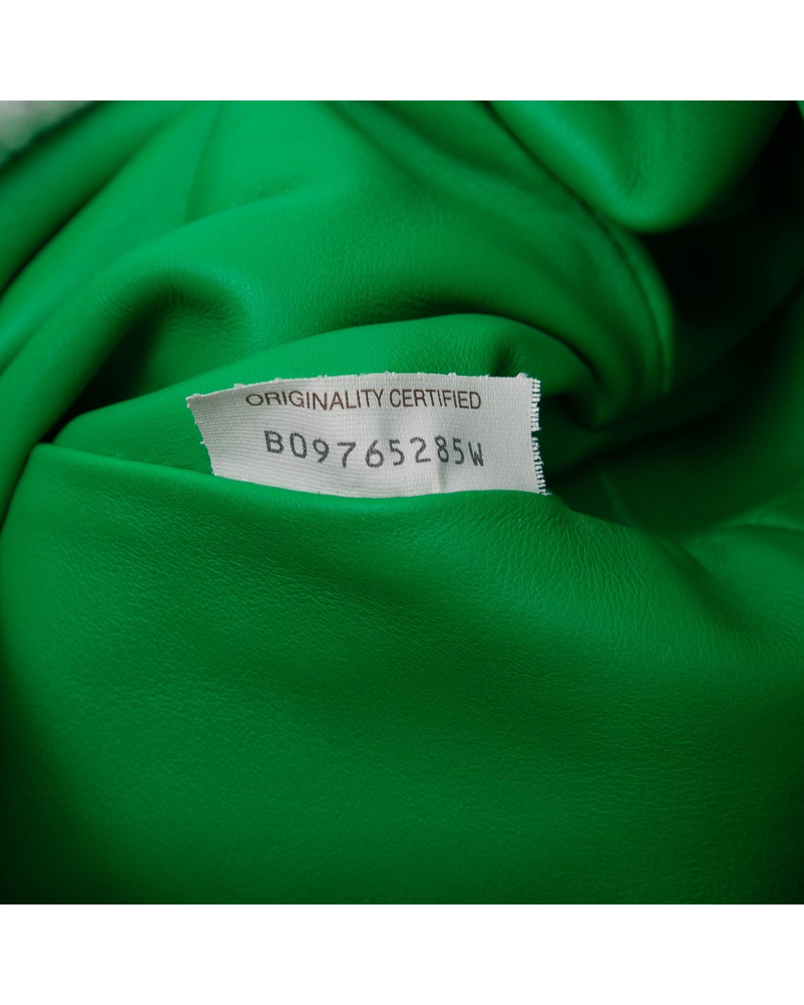 293427896.jpg