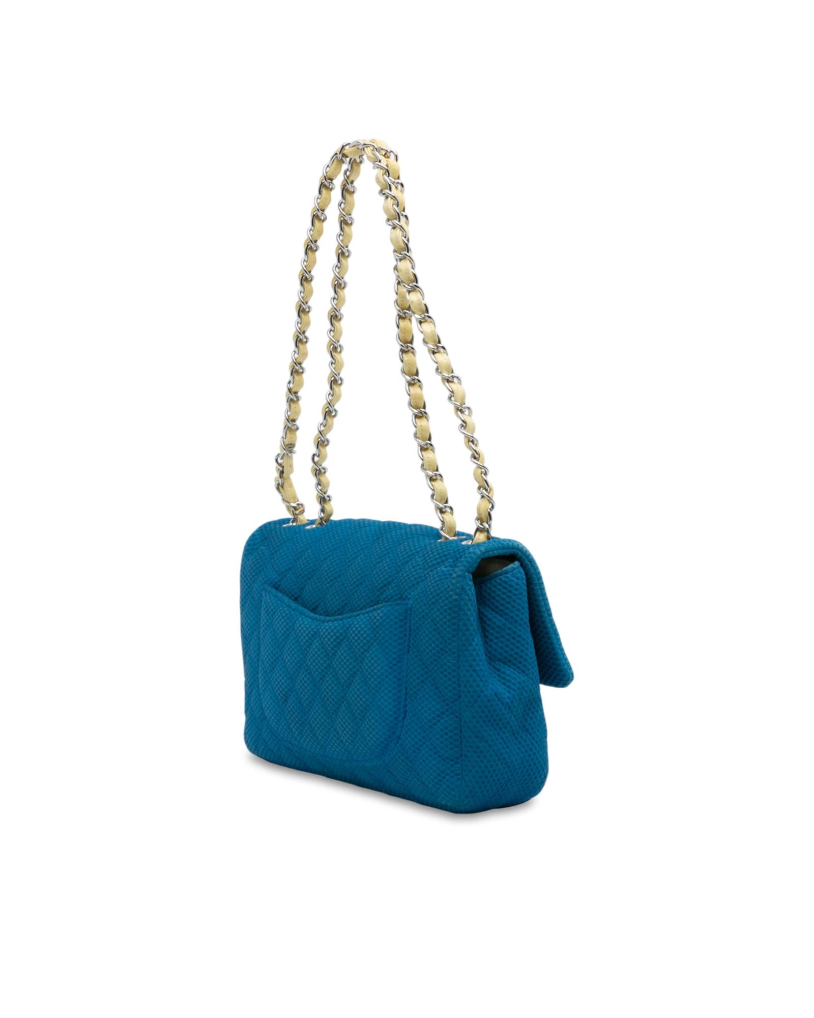 293428278.jpg