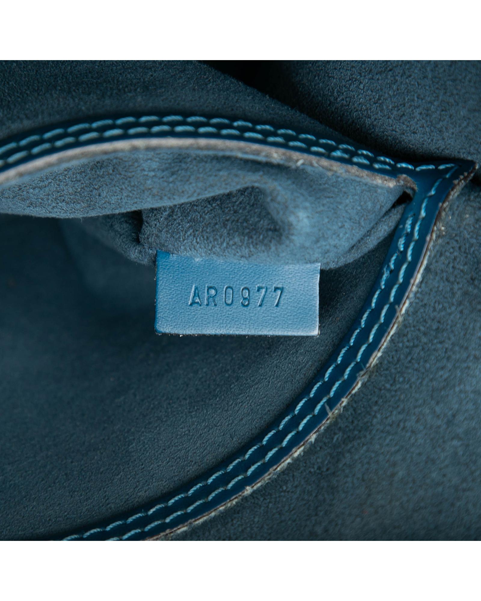 293436694.jpg