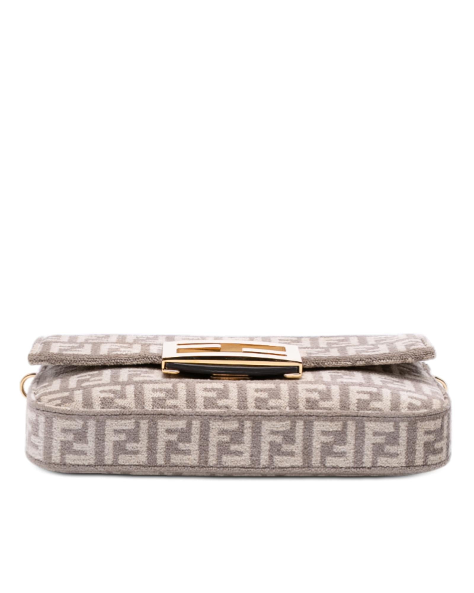 293466671.jpg