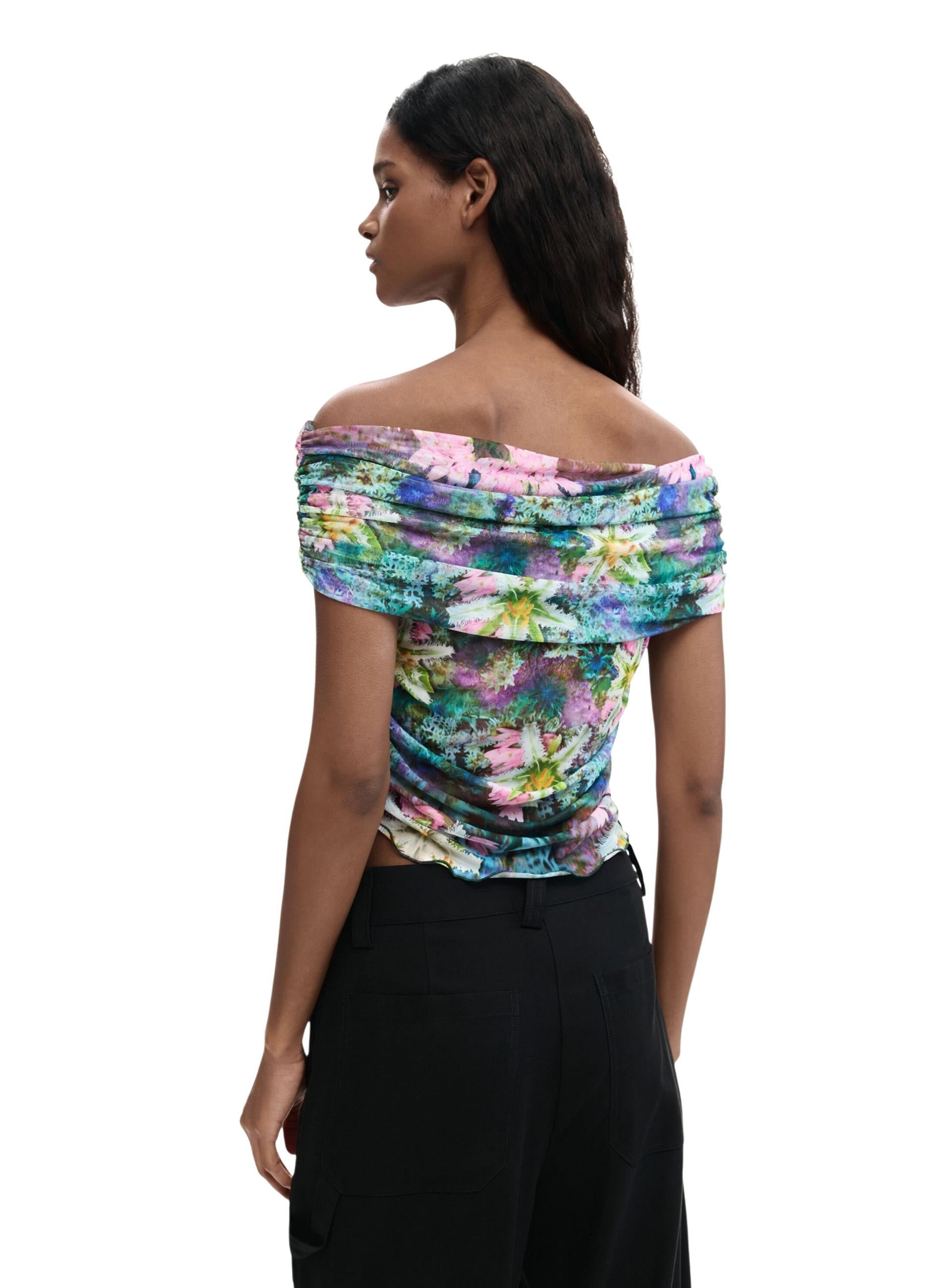 293477124.jpg