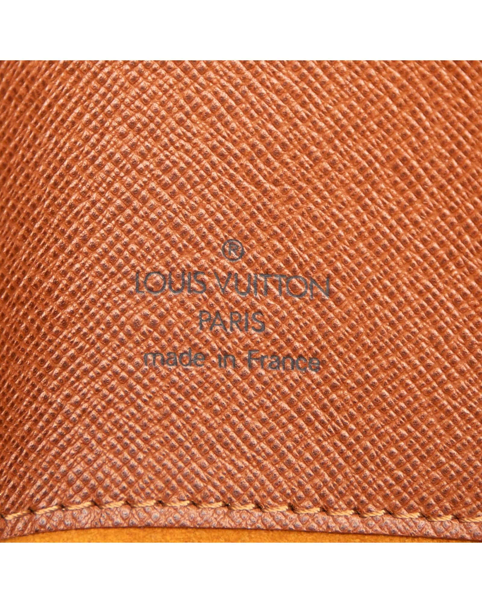 293484281.jpg