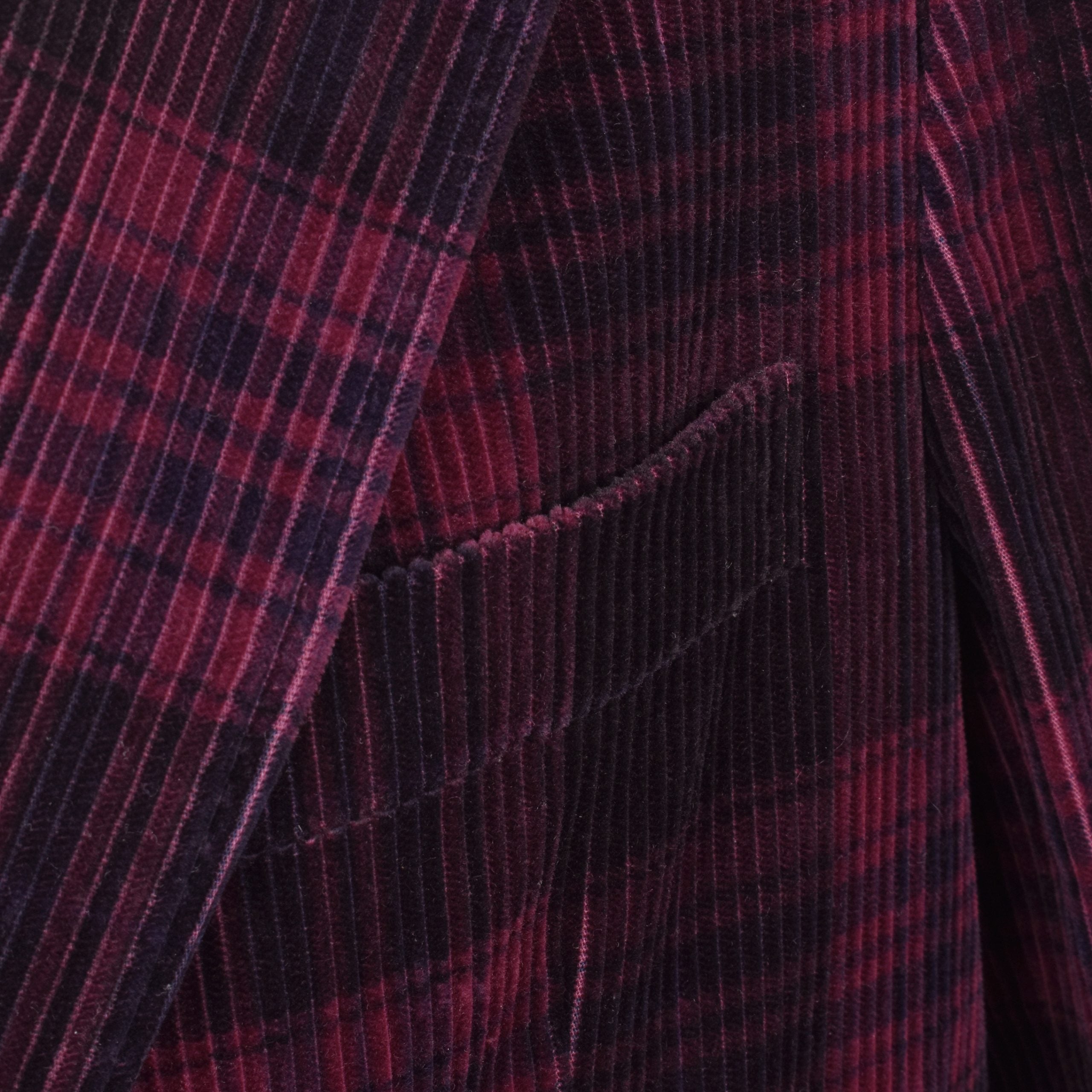 293703290.jpg