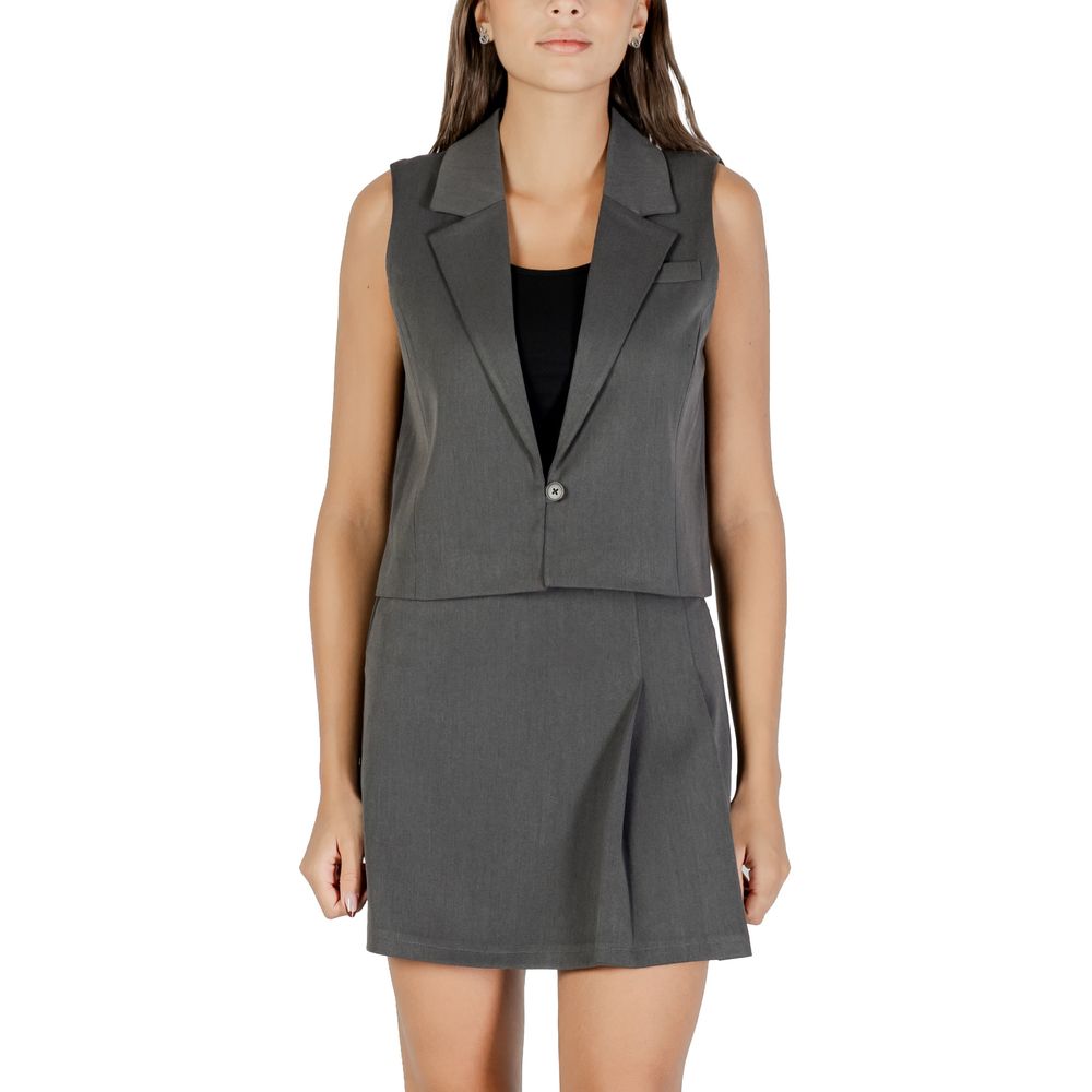 293705916.jpg