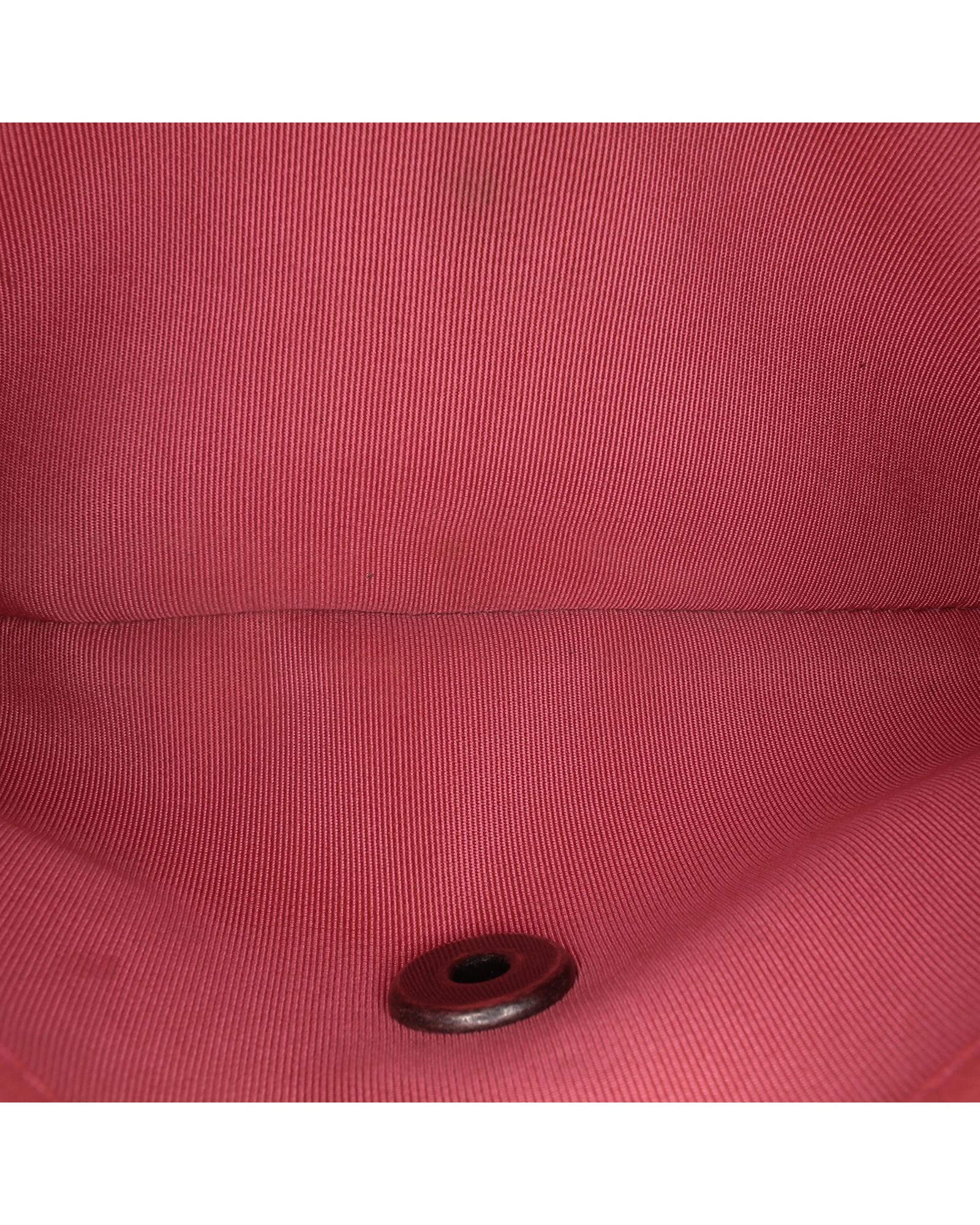294906940.jpg