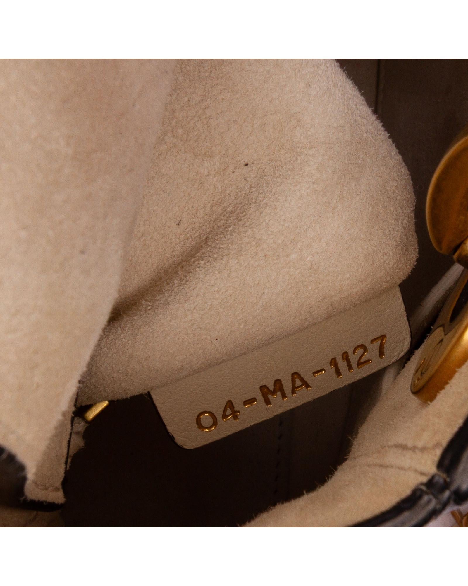 294907404.jpg