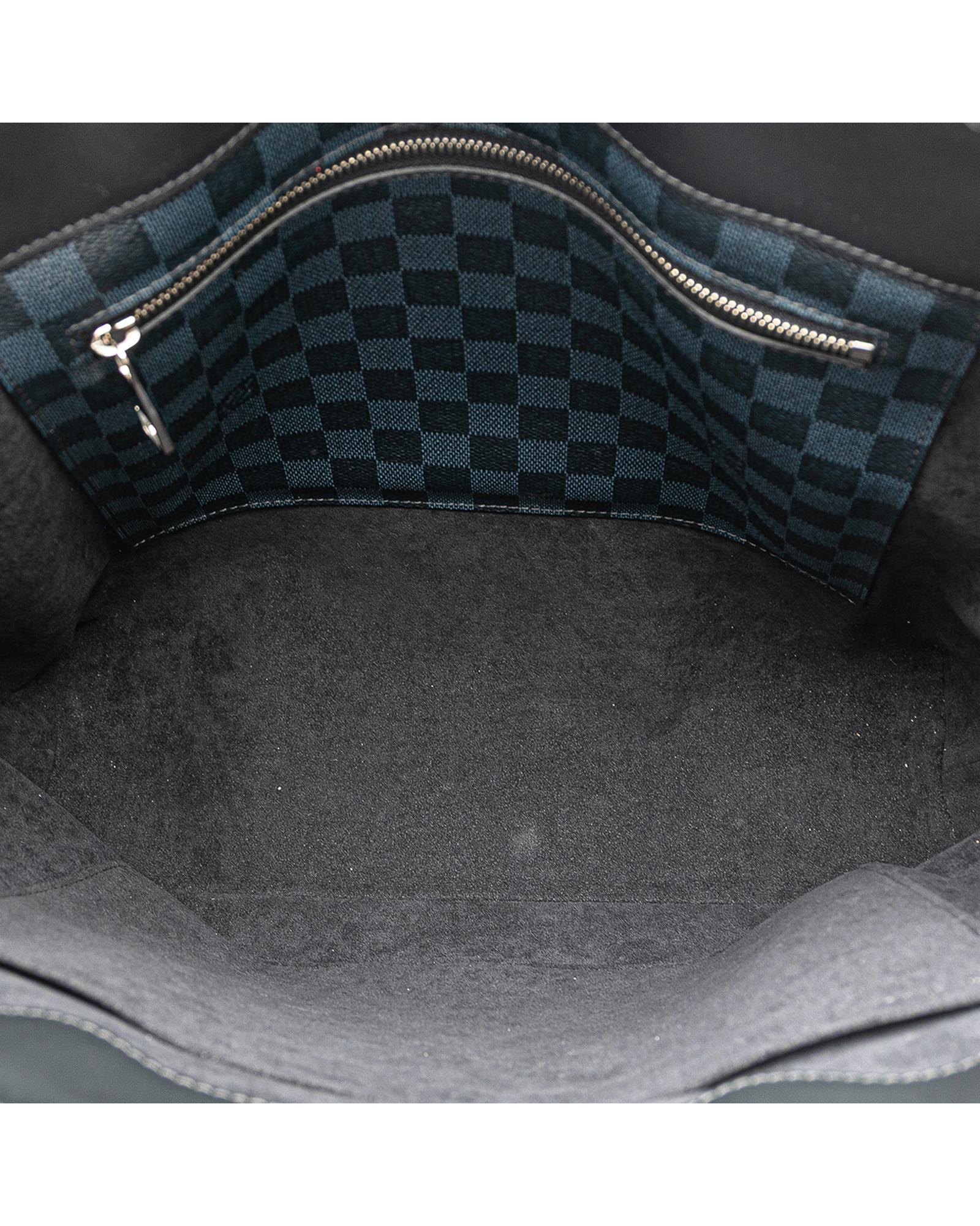 294918485.jpg