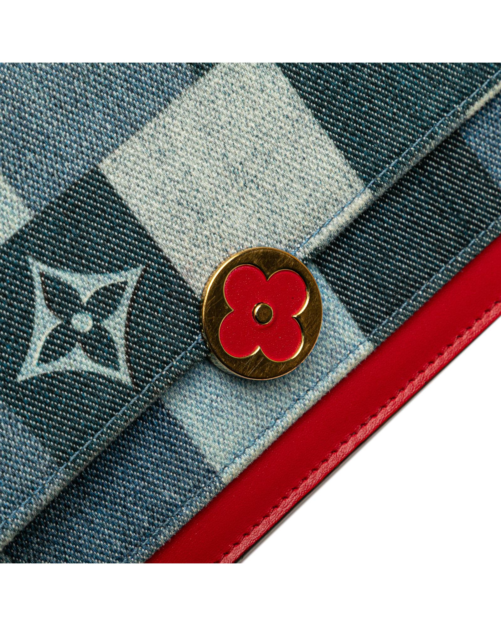 294919437.jpg
