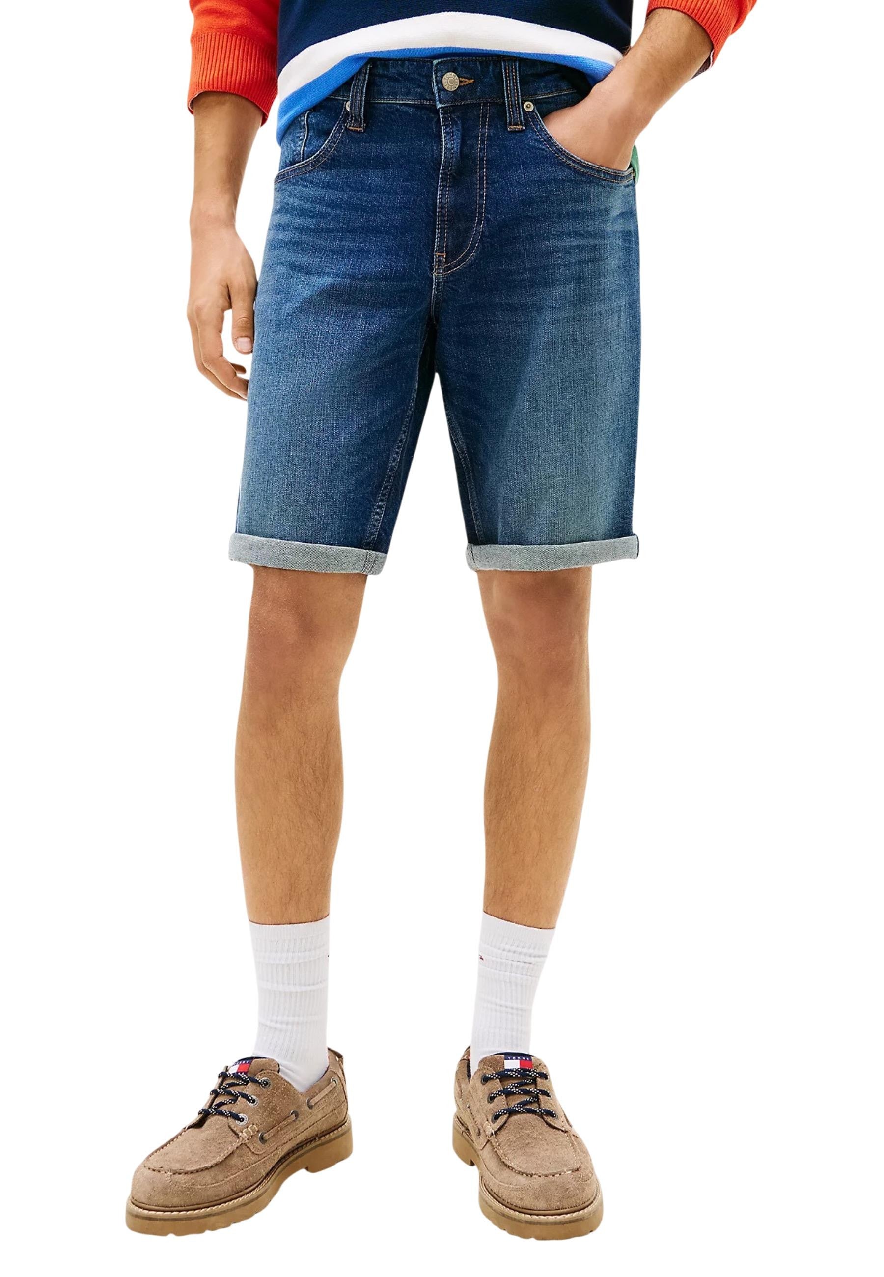 301636859.jpg
