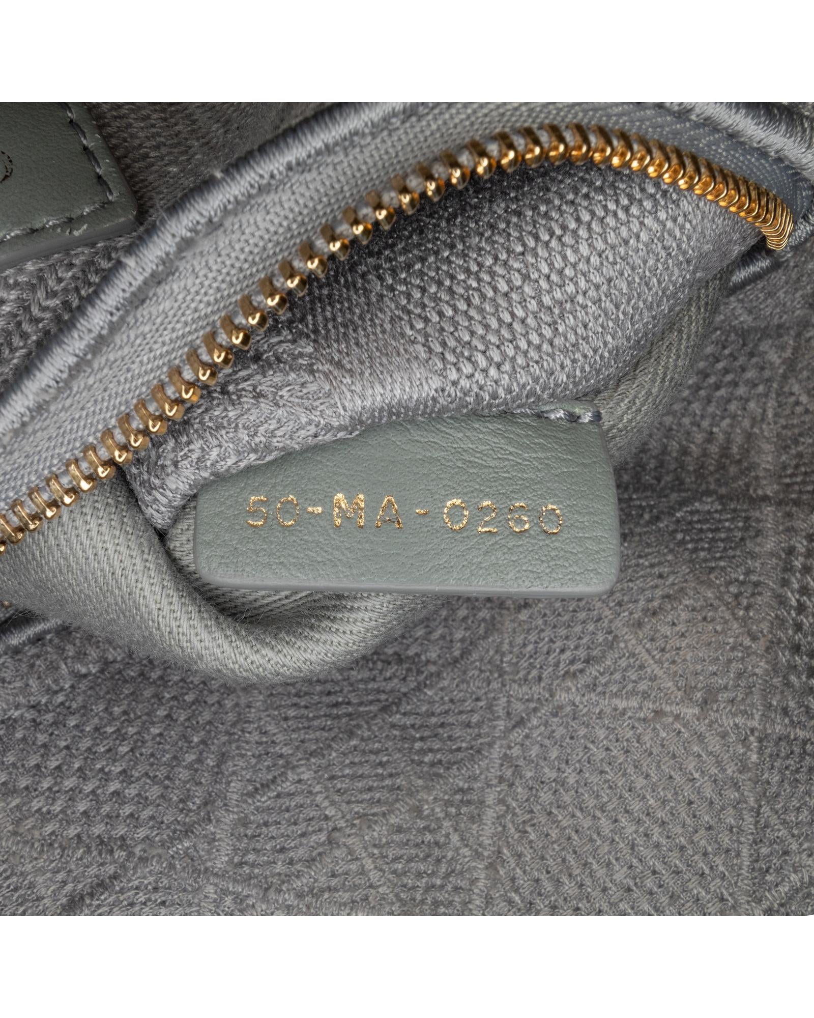 307755711.jpg