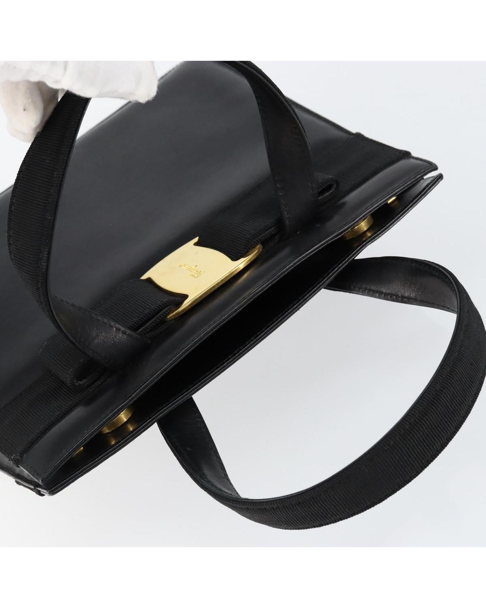 349829968.jpg
