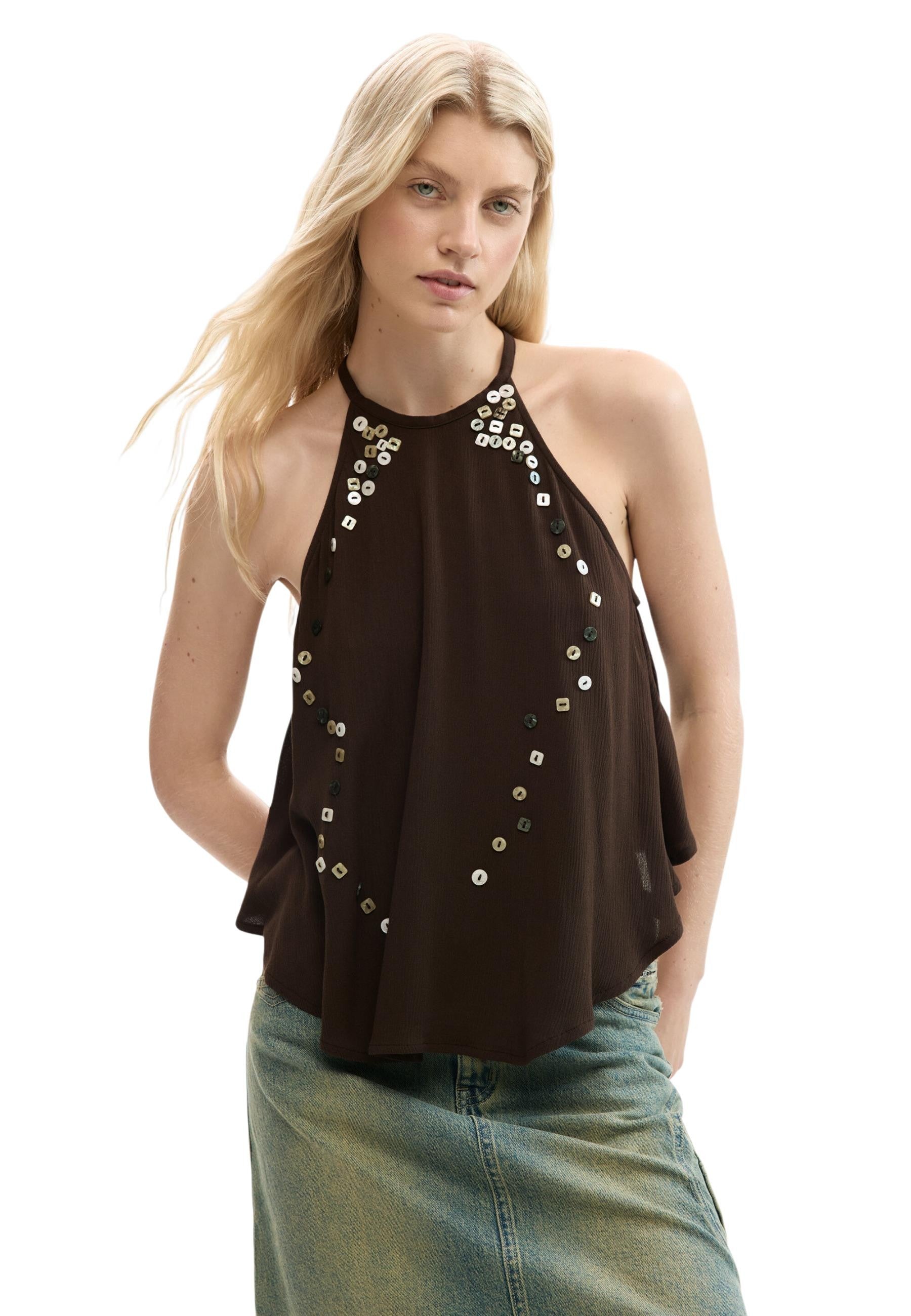 301637225.jpg