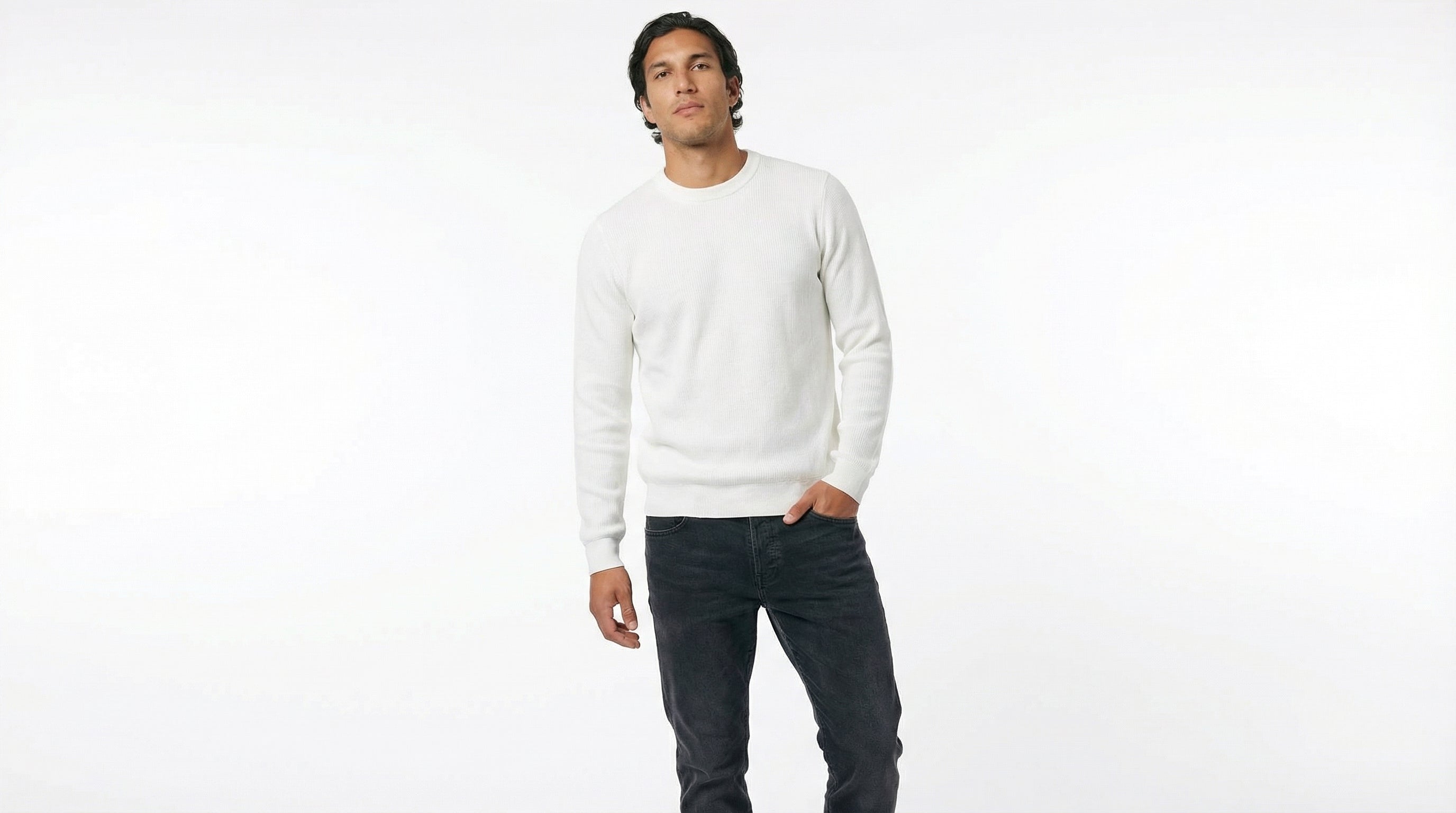 AN16873001504RO_Front.png