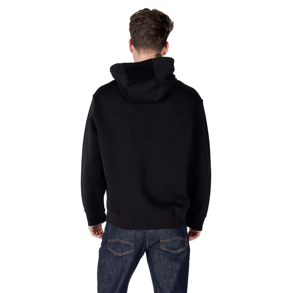 AR15947300009RO_2_P.jpg